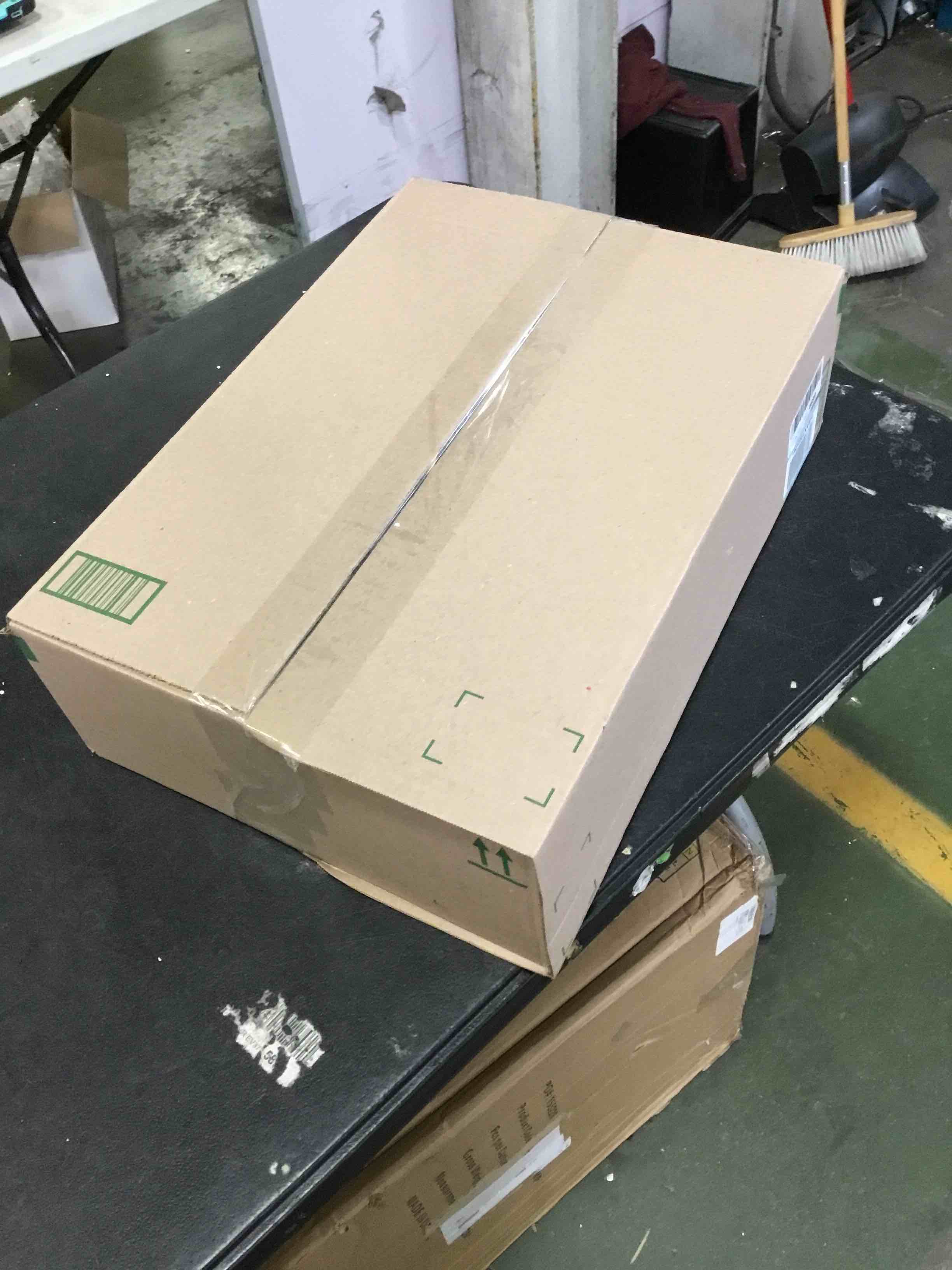 https://s3.amazonaws.com/lotting-images-prod/bidfta/BLU5228128_1692625376850.jpeg