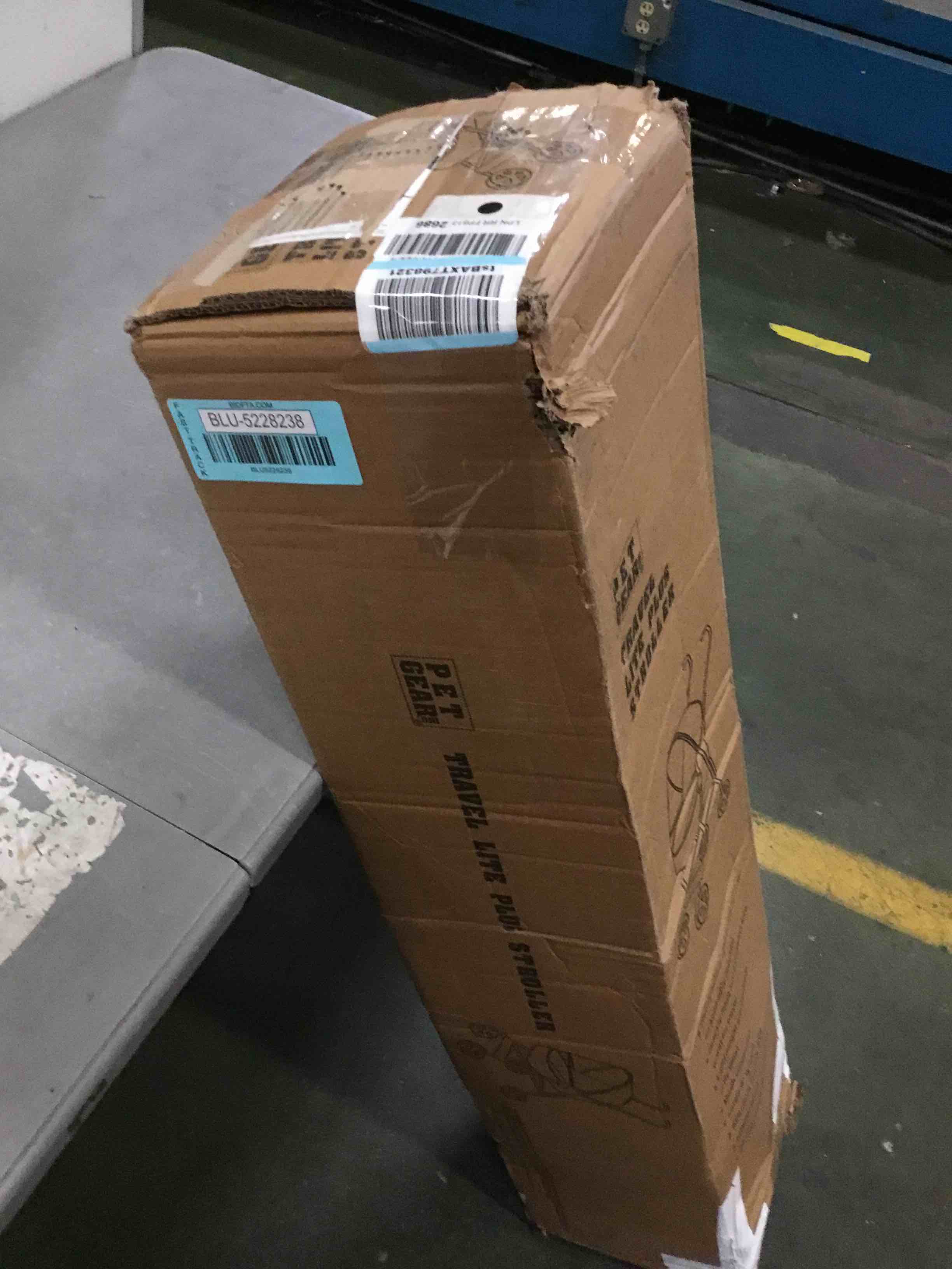 https://s3.amazonaws.com/lotting-images-prod/bidfta/BLU5228238_1692792720640.jpeg