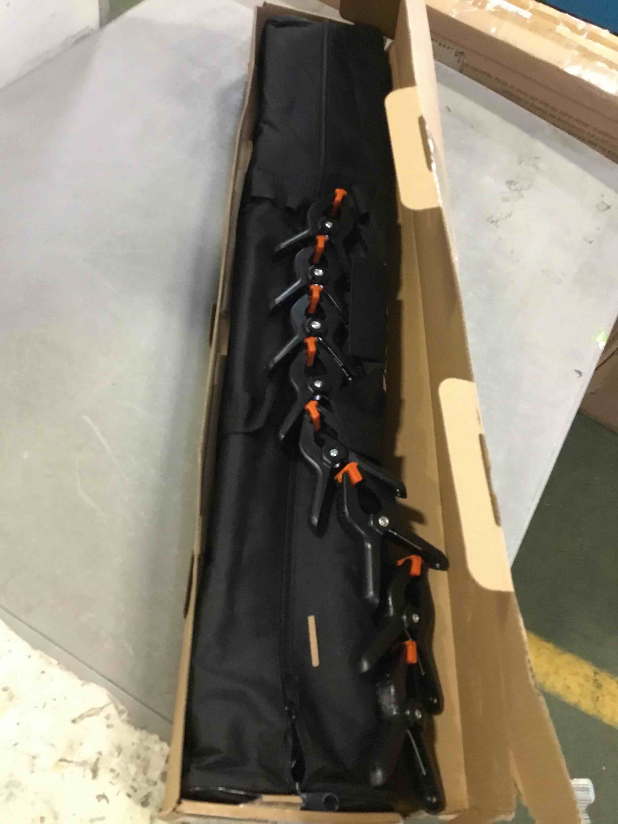 https://s3.amazonaws.com/lotting-images-prod/bidfta/BLU5228349_1692819204146.jpeg