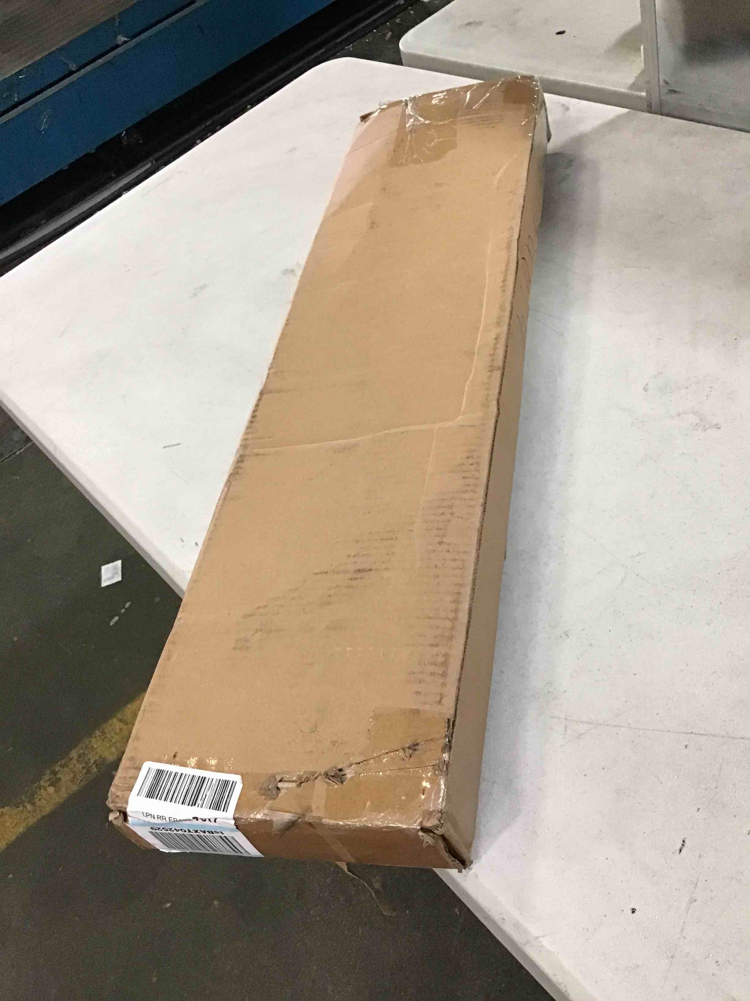 https://s3.amazonaws.com/lotting-images-prod/bidfta/BLU5228702_1692992207422.jpeg