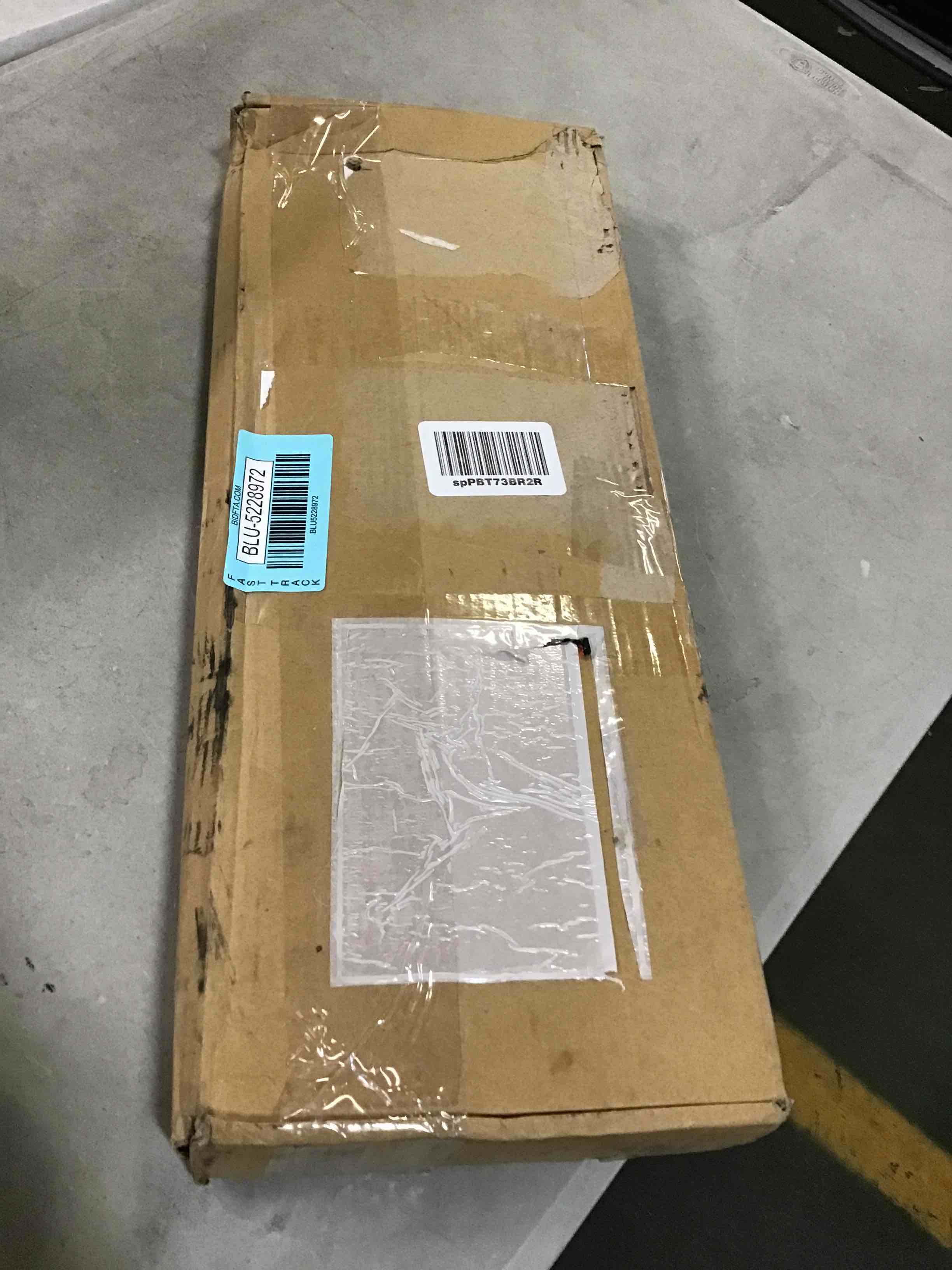 https://s3.amazonaws.com/lotting-images-prod/bidfta/BLU5228972_1693253449355.jpeg