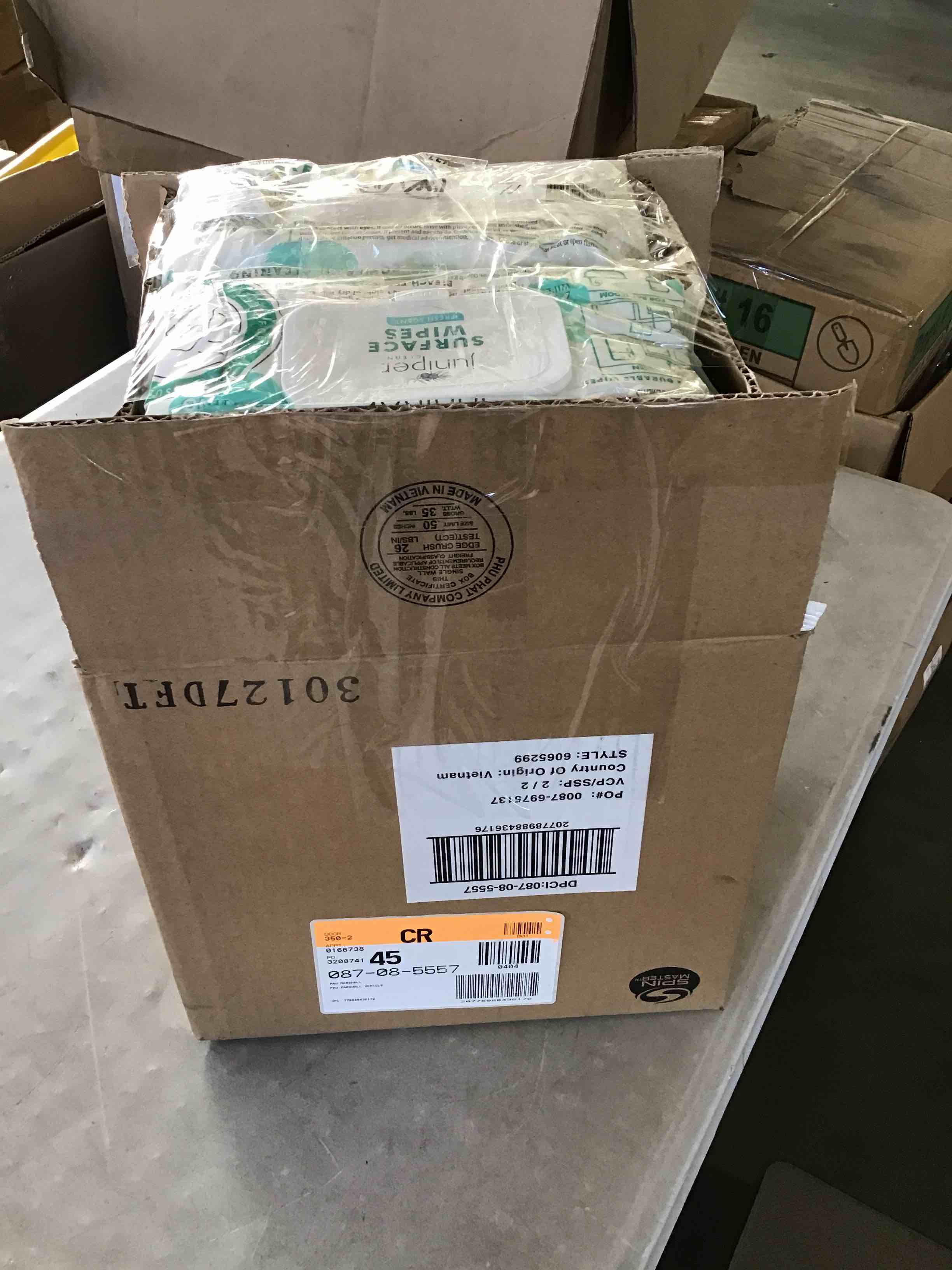 https://s3.amazonaws.com/lotting-images-prod/bidfta/BLU5230662_1693572213403.jpeg