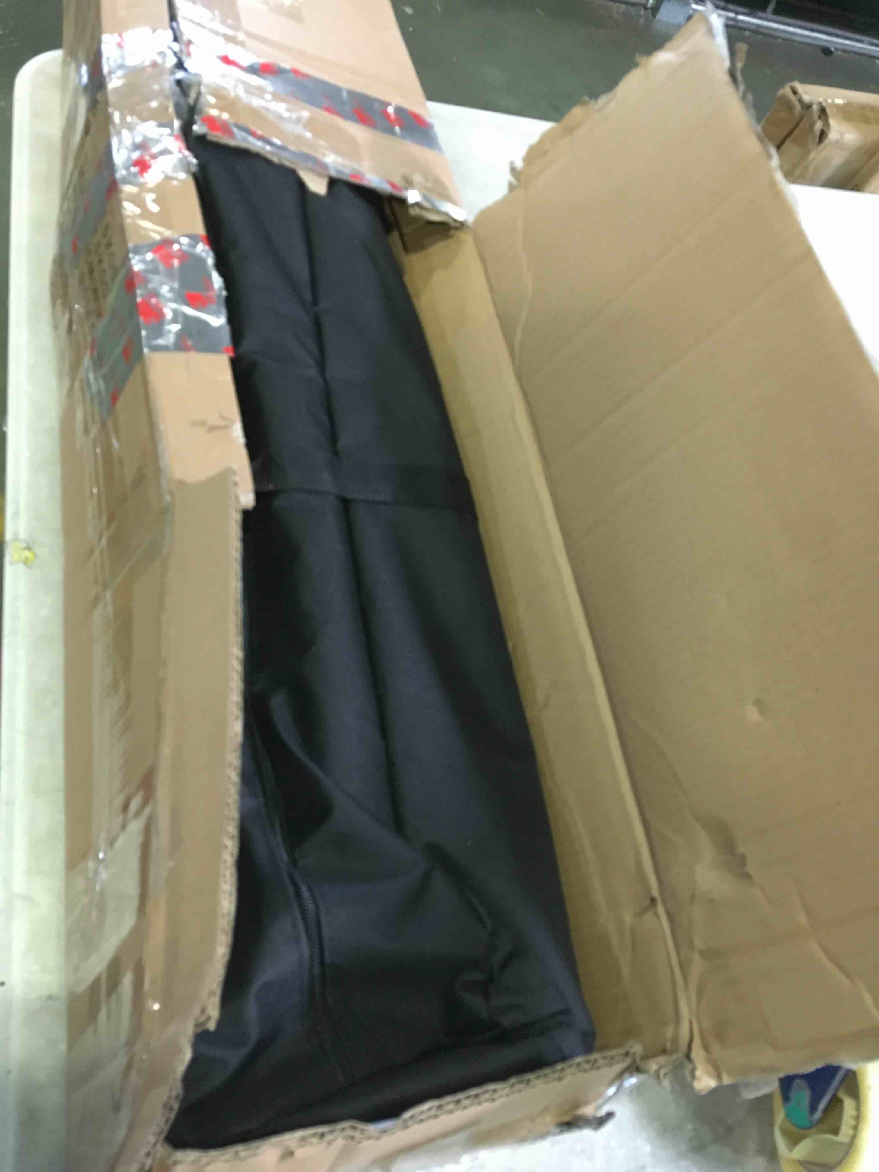 https://s3.amazonaws.com/lotting-images-prod/bidfta/BLU5230990_1692371570361.jpeg