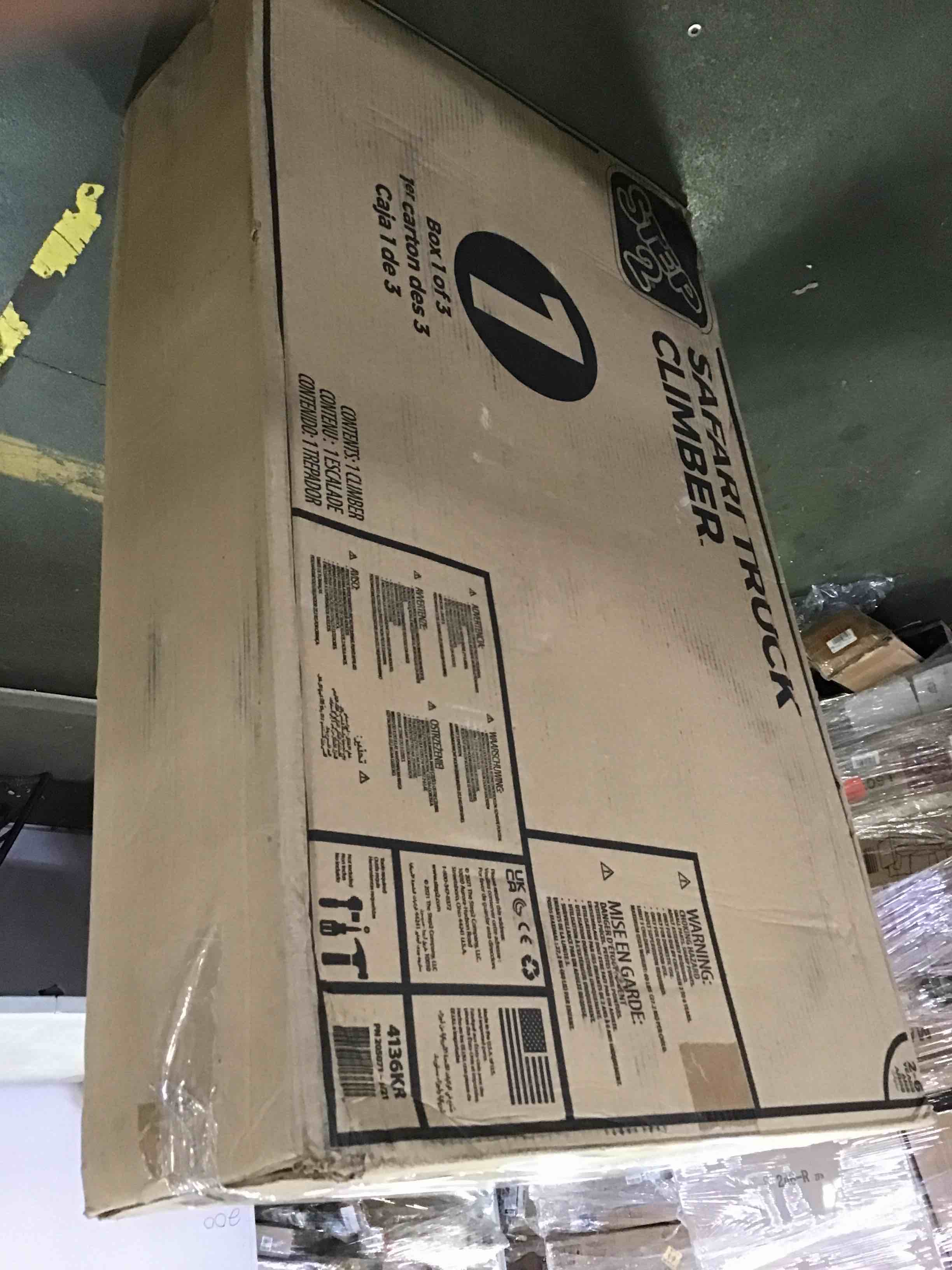 https://s3.amazonaws.com/lotting-images-prod/bidfta/BLU5231413_1694028531205.jpeg