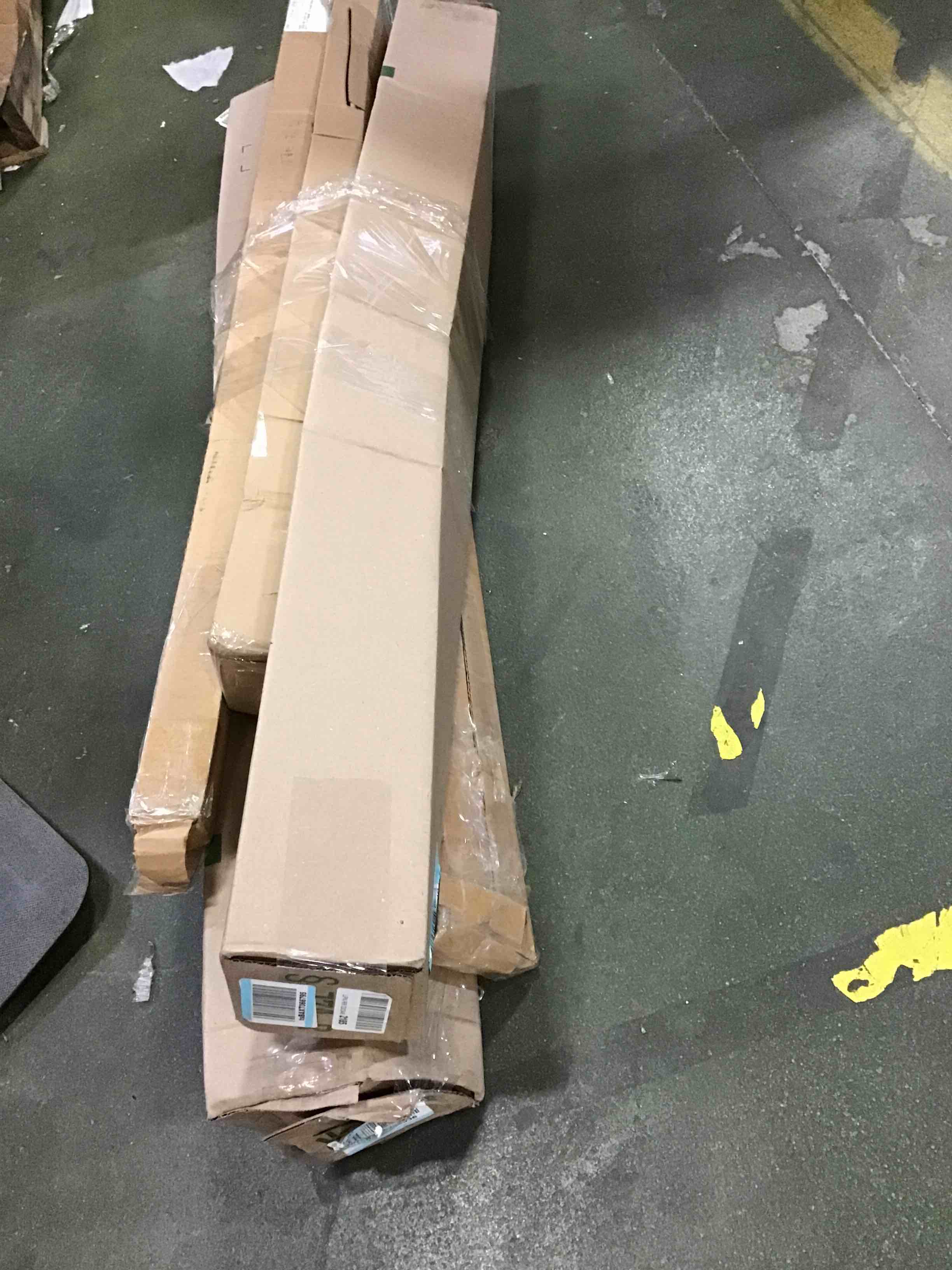 https://s3.amazonaws.com/lotting-images-prod/bidfta/BLU5231534_1694116683192.jpeg