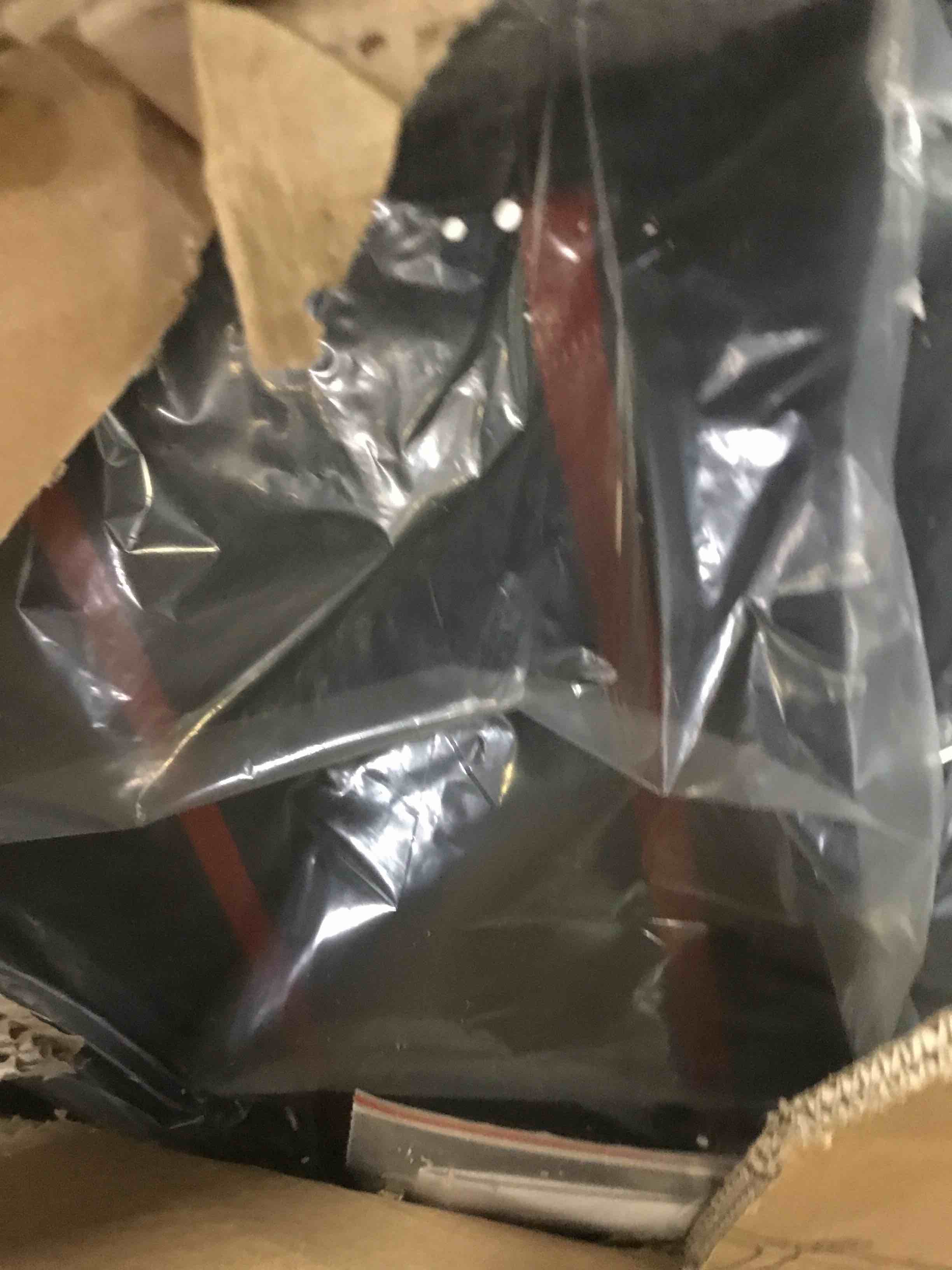 https://s3.amazonaws.com/lotting-images-prod/bidfta/BLU5231860_1694717179623.jpeg