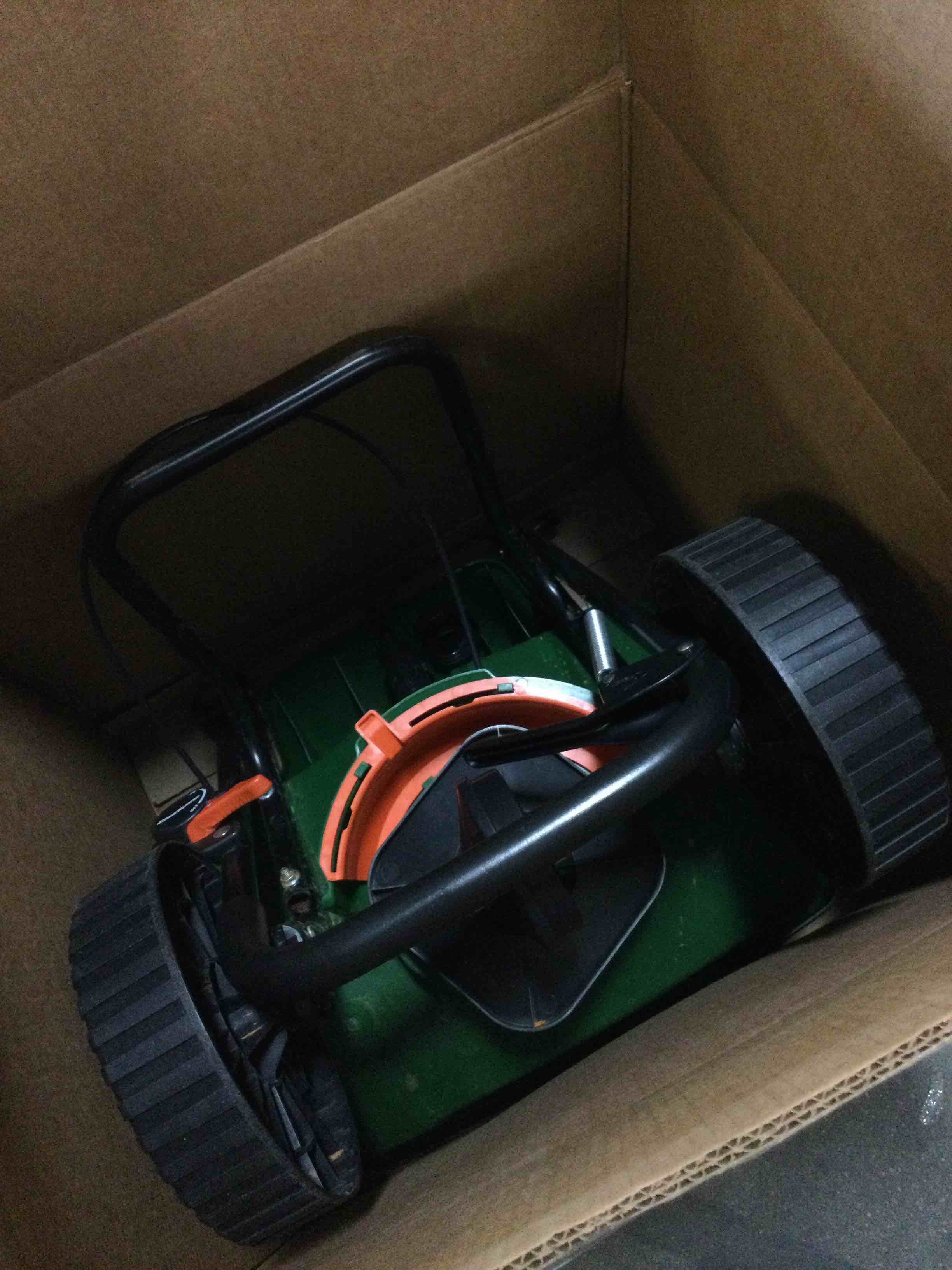 https://s3.amazonaws.com/lotting-images-prod/bidfta/BLU5231961_1694794402487.jpeg