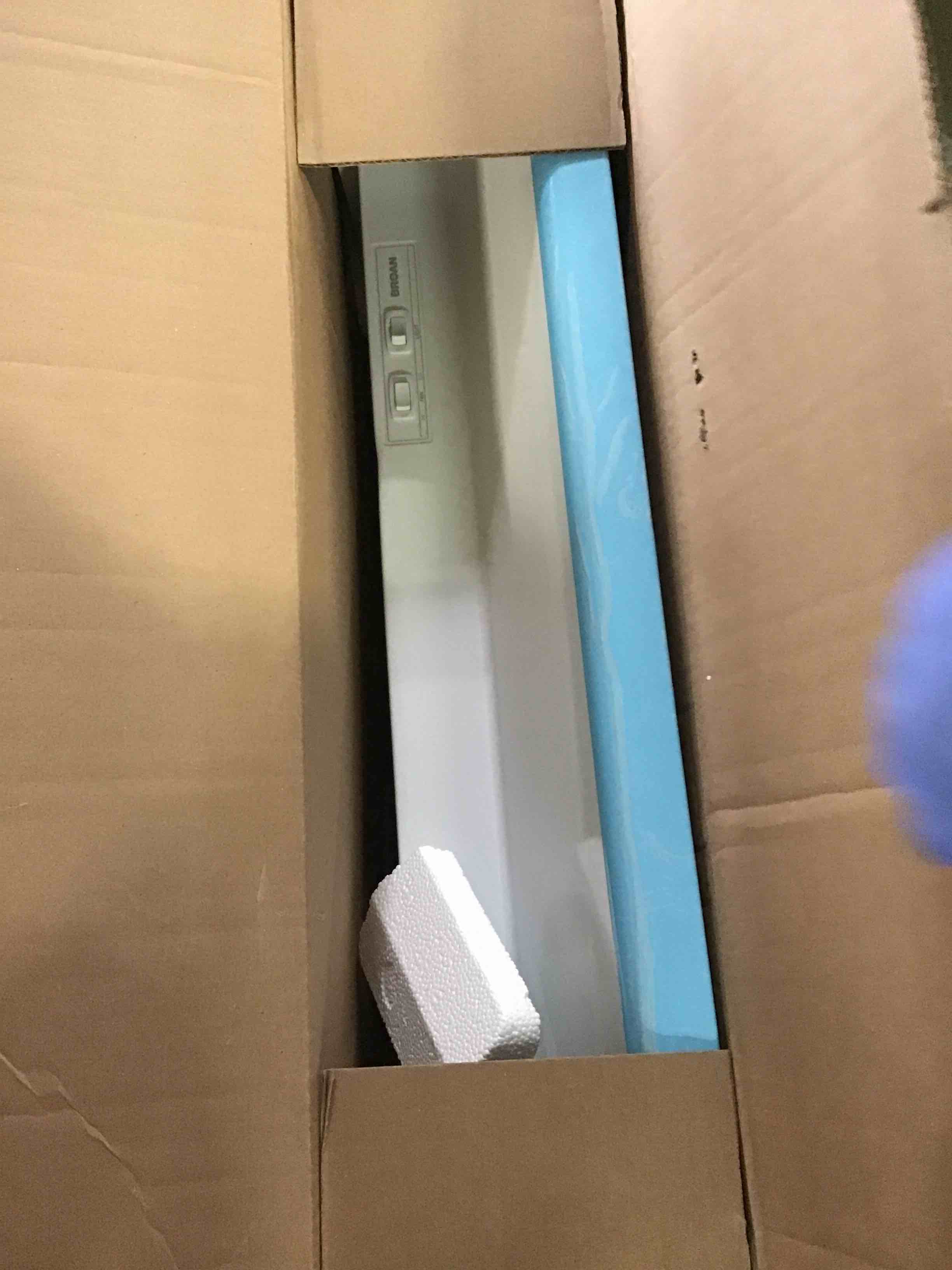 https://s3.amazonaws.com/lotting-images-prod/bidfta/BLU5232000_1694868371722.jpeg