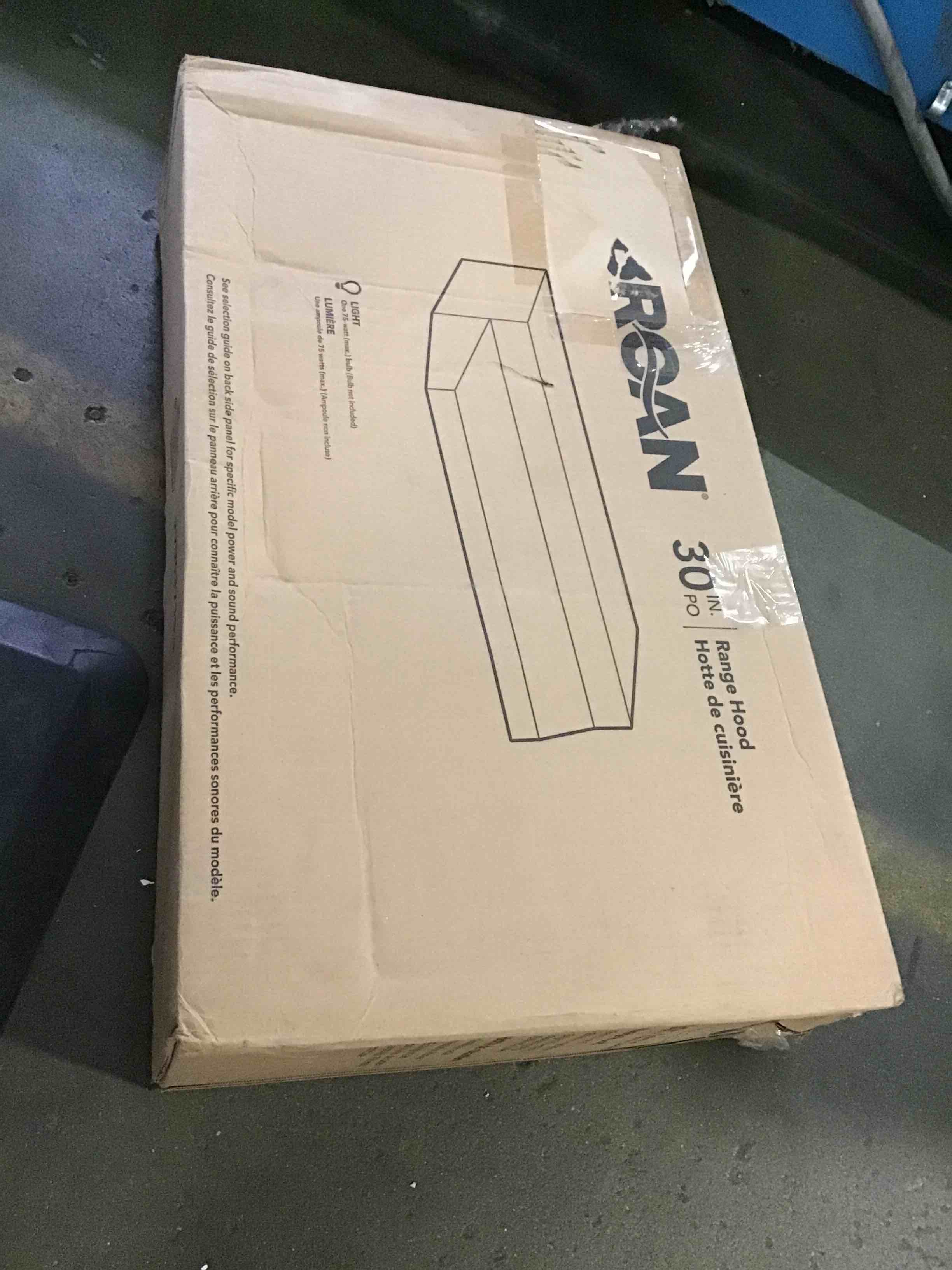 https://s3.amazonaws.com/lotting-images-prod/bidfta/BLU5232000_1694868405099.jpeg
