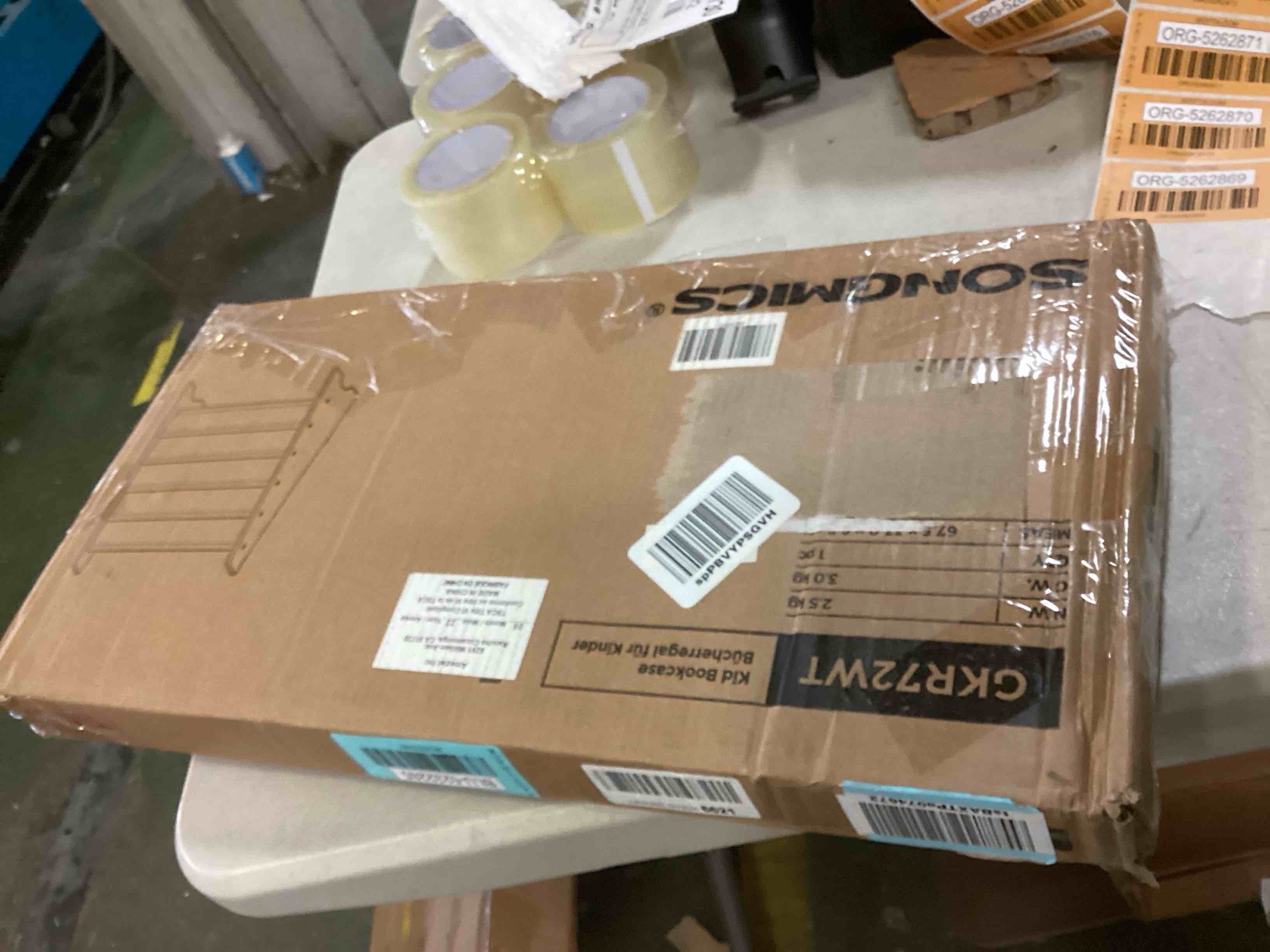 https://s3.amazonaws.com/lotting-images-prod/bidfta/BLU5232285_1700153611140.jpeg