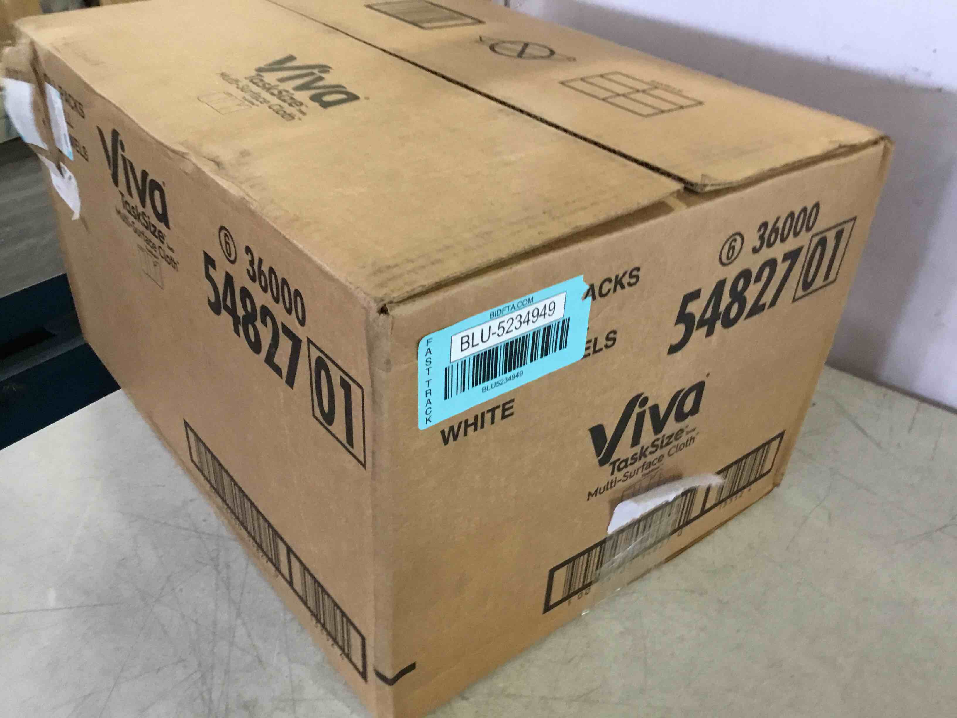 https://s3.amazonaws.com/lotting-images-prod/bidfta/BLU5234949_1693229069889.jpeg