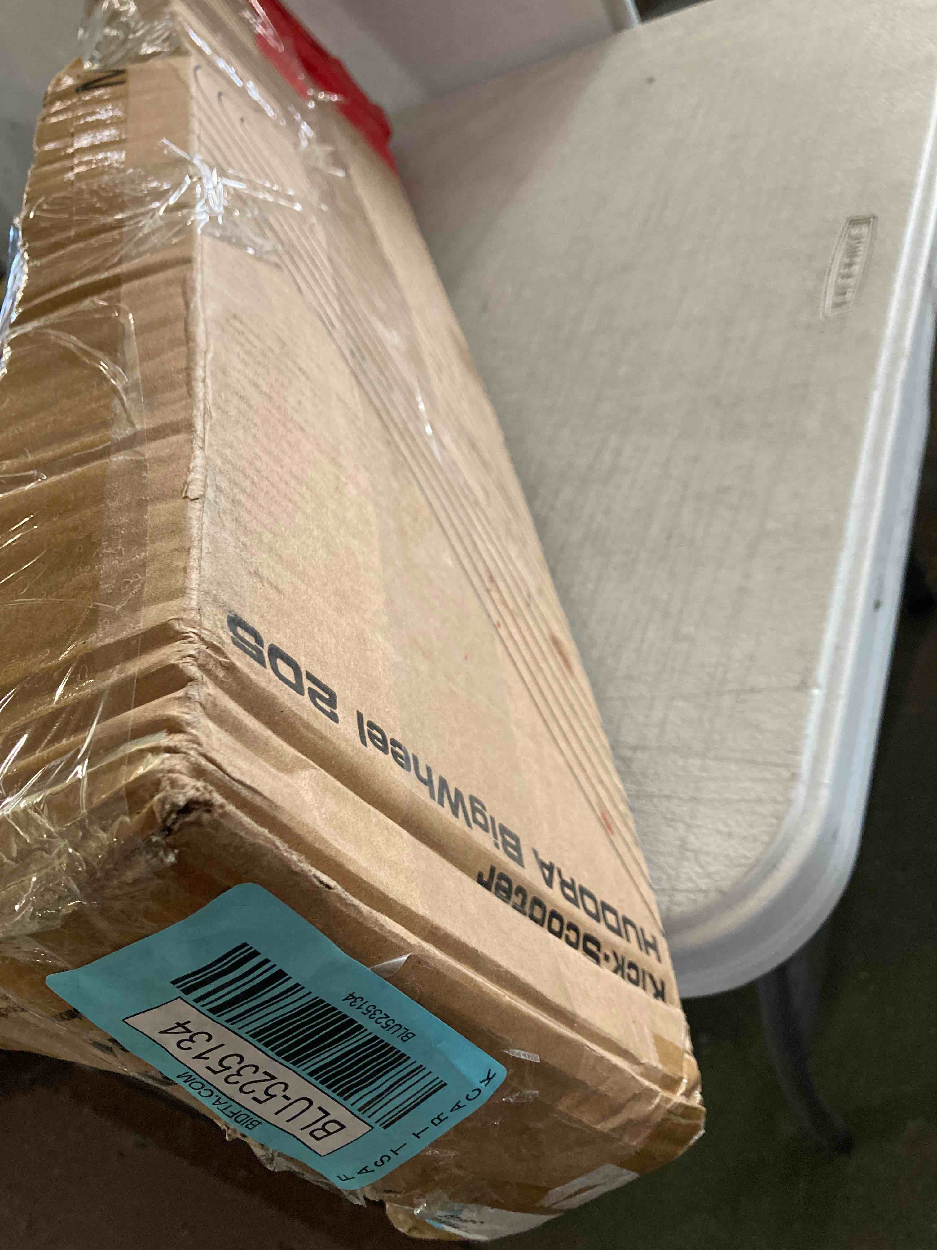 https://s3.amazonaws.com/lotting-images-prod/bidfta/BLU5235134_1693311457650.jpeg