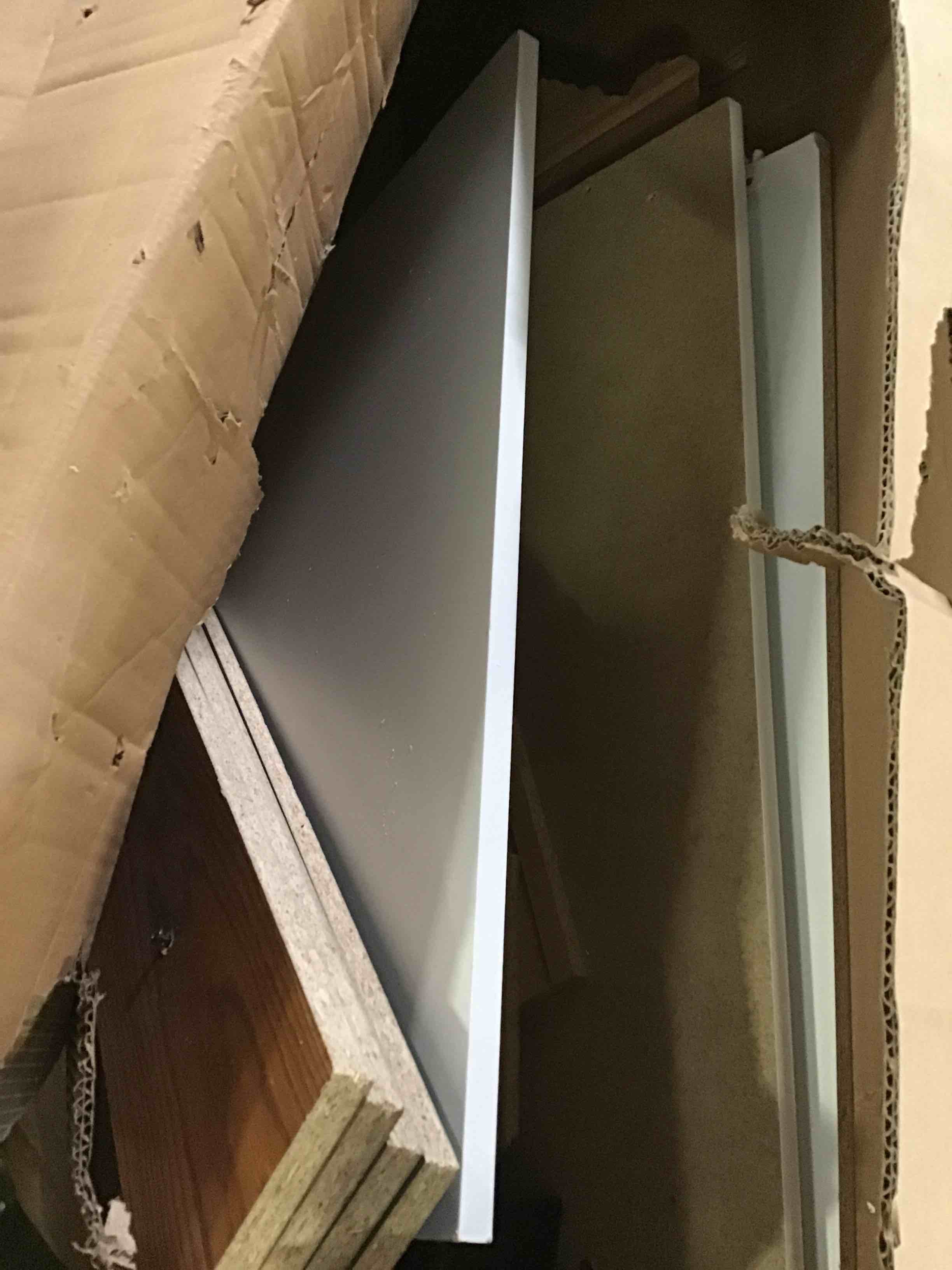 https://s3.amazonaws.com/lotting-images-prod/bidfta/BLU5235283_1693338373633.jpeg