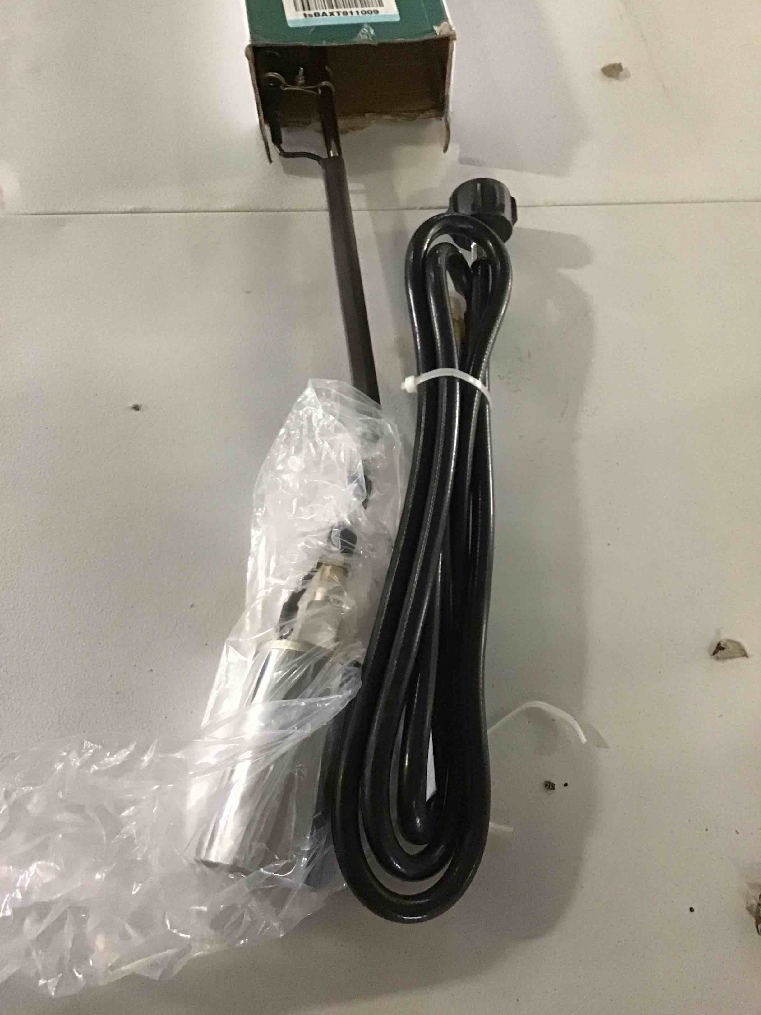 https://s3.amazonaws.com/lotting-images-prod/bidfta/BLU5235325_1693916368155.jpeg