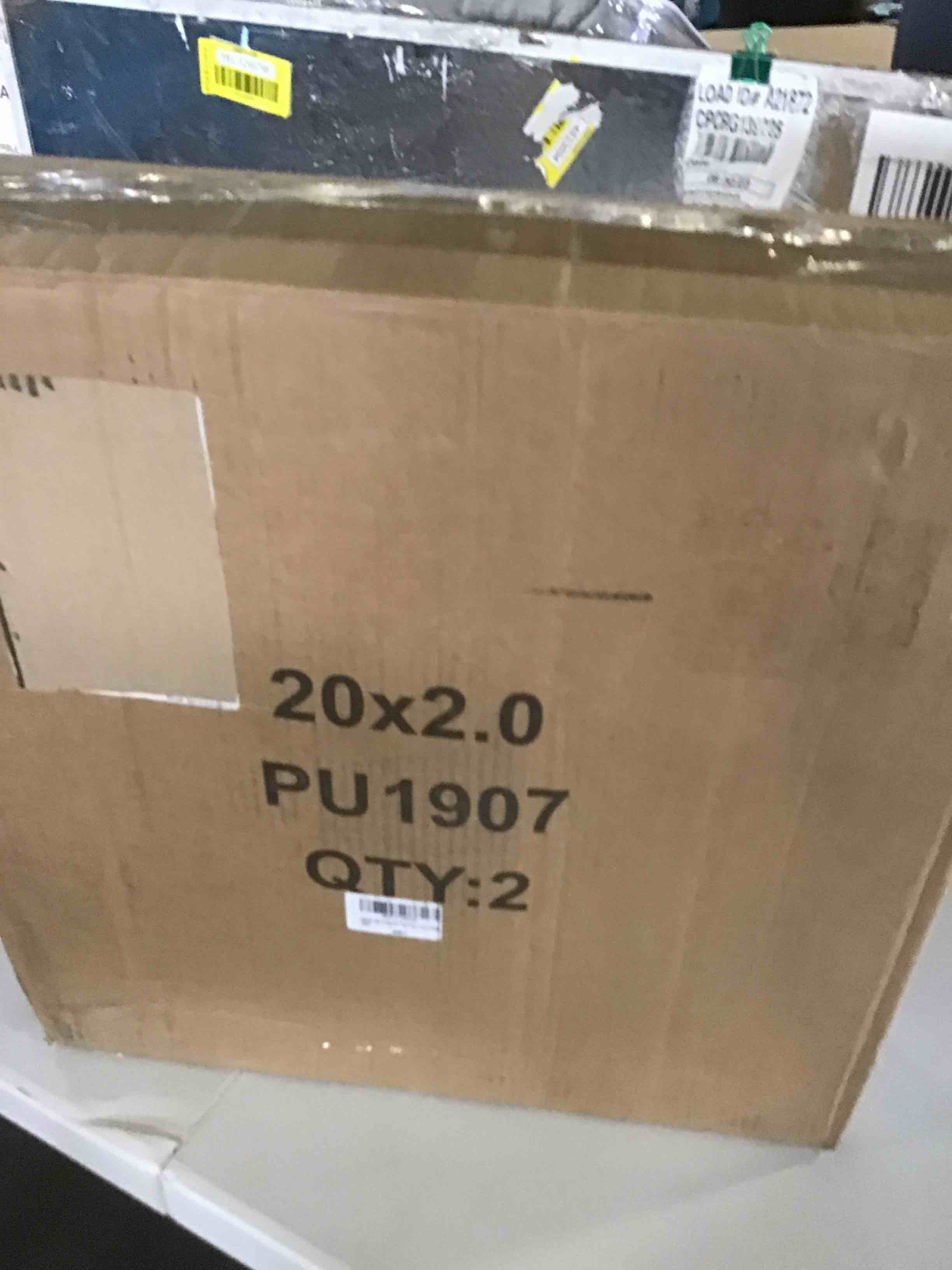 https://s3.amazonaws.com/lotting-images-prod/bidfta/BLU5235370_1693922261924.jpeg