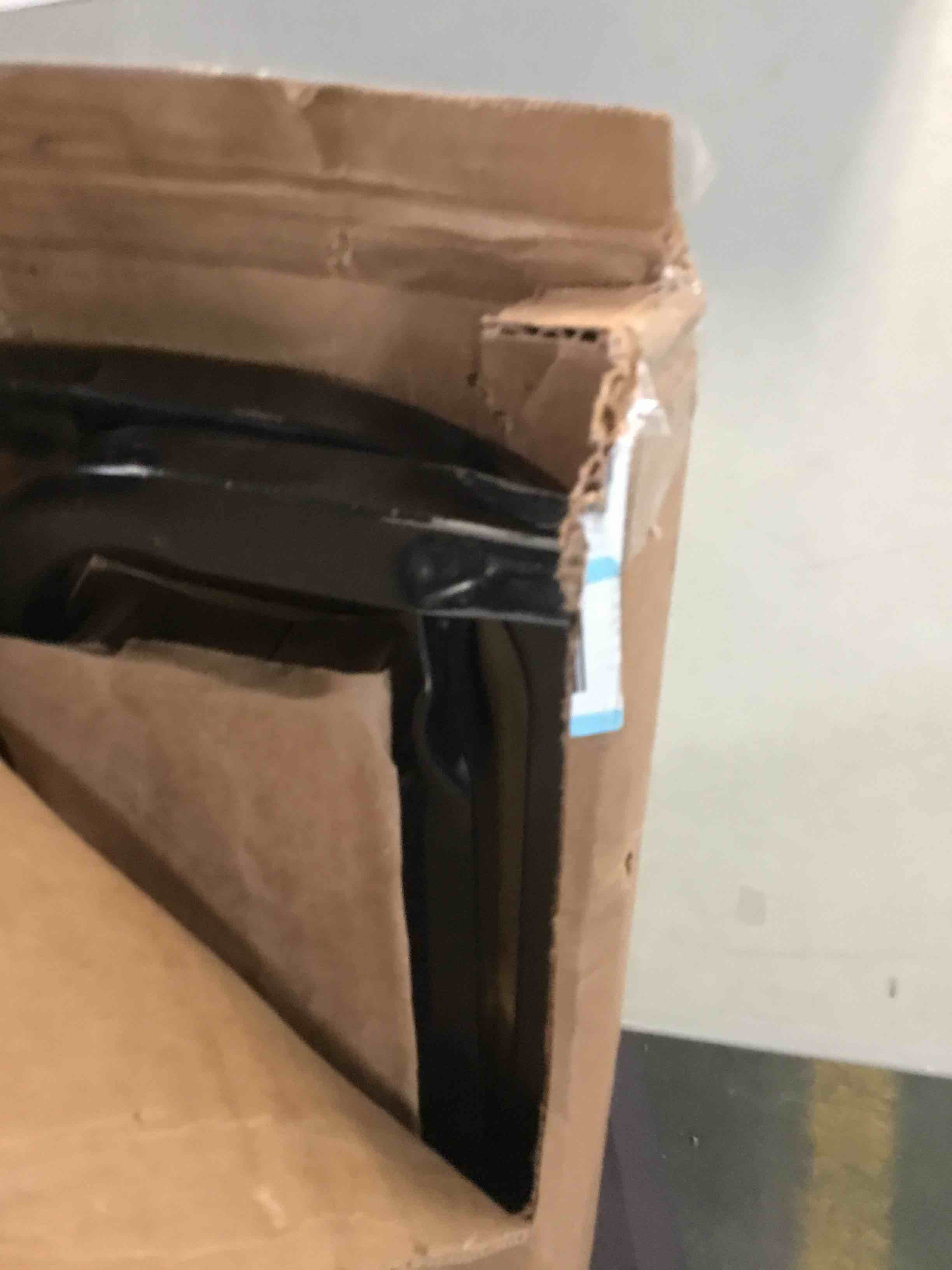 https://s3.amazonaws.com/lotting-images-prod/bidfta/BLU5235592_1692629008482.jpeg