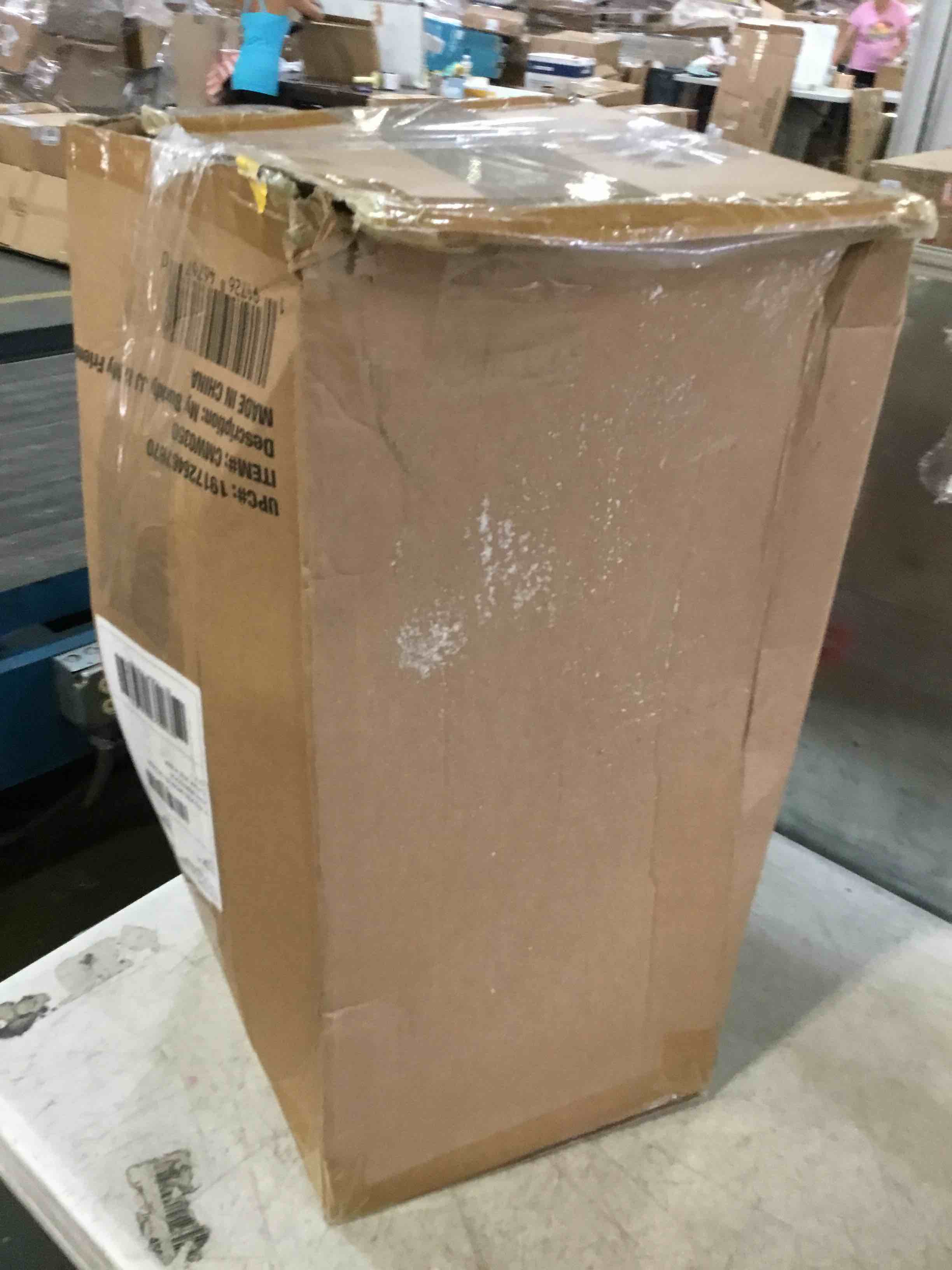 https://s3.amazonaws.com/lotting-images-prod/bidfta/BLU5235836_1692709916686.jpeg