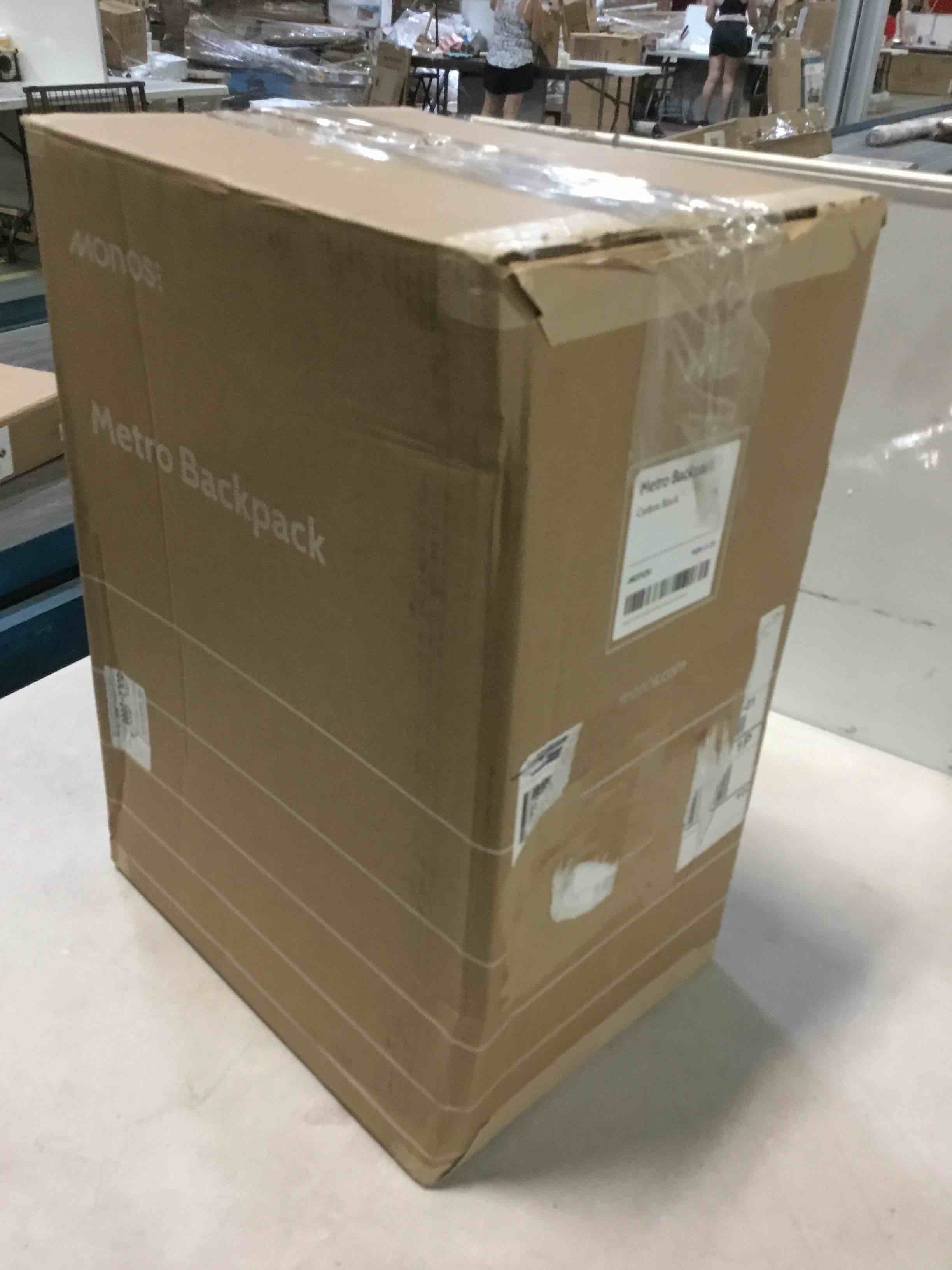 https://s3.amazonaws.com/lotting-images-prod/bidfta/BLU5236340_1692877545166.jpeg