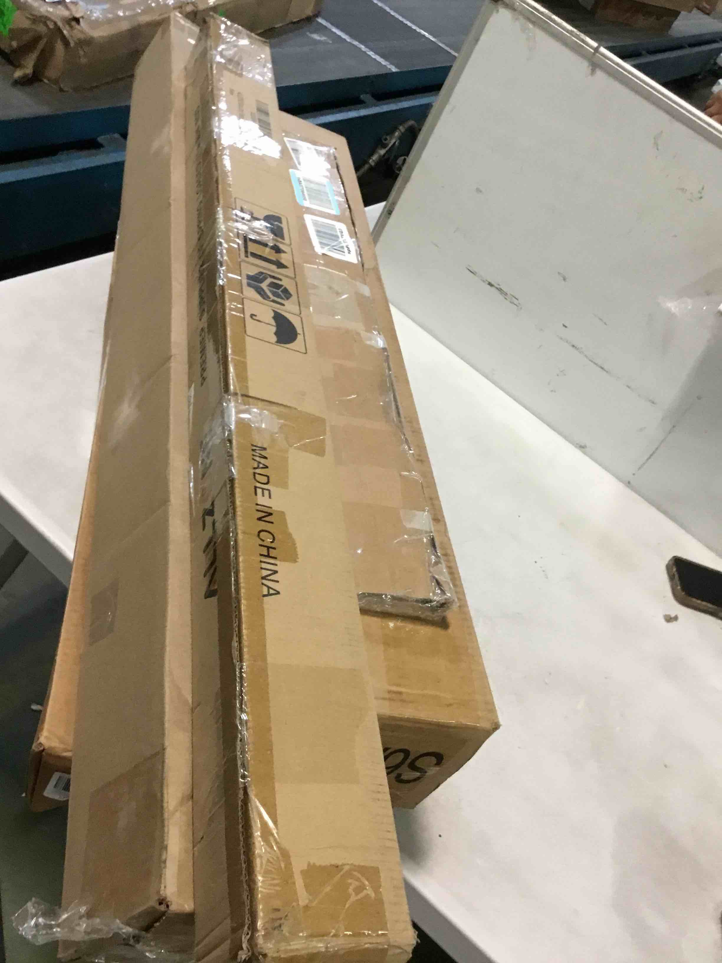https://s3.amazonaws.com/lotting-images-prod/bidfta/BLU5236401_1692883031438.jpeg