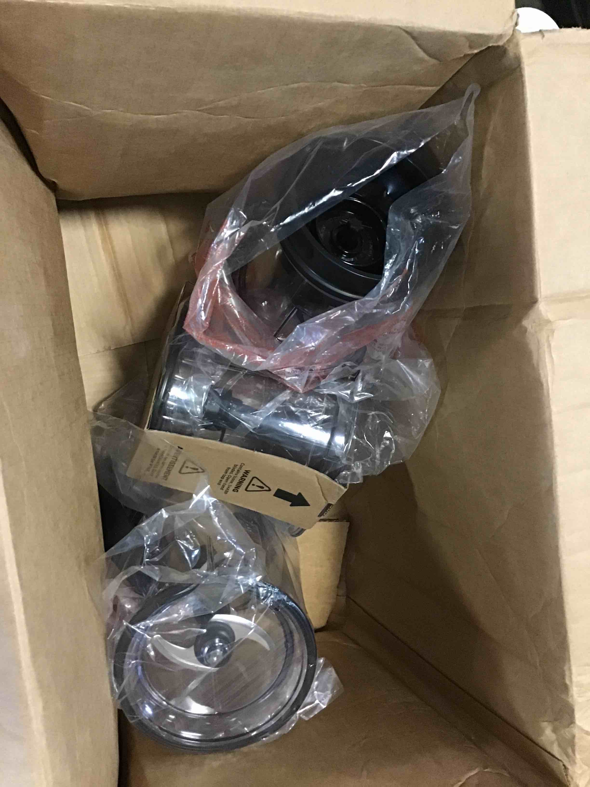https://s3.amazonaws.com/lotting-images-prod/bidfta/BLU5236625_1692965851512.jpeg