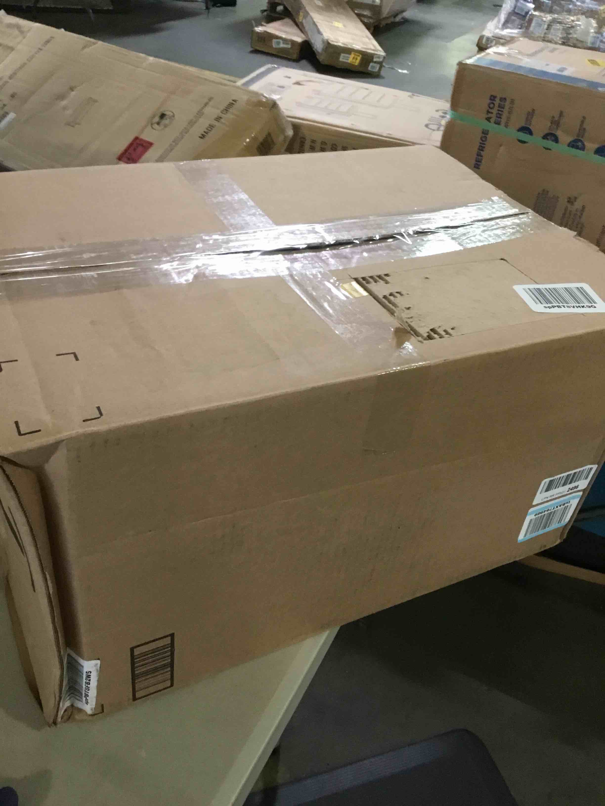 https://s3.amazonaws.com/lotting-images-prod/bidfta/BLU5236863_1693230087892.jpeg