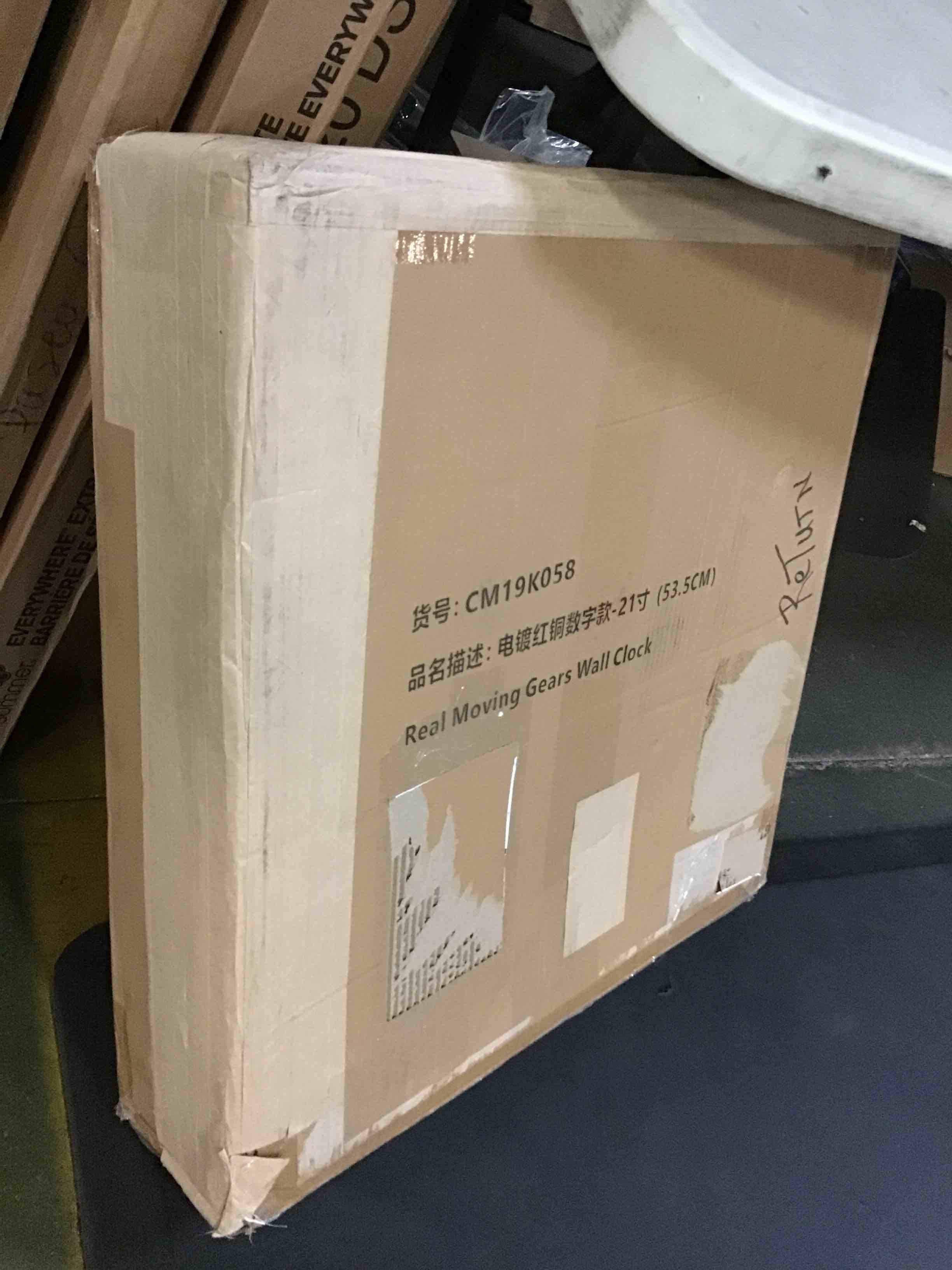 https://s3.amazonaws.com/lotting-images-prod/bidfta/BLU5237213_1692883263089.jpeg