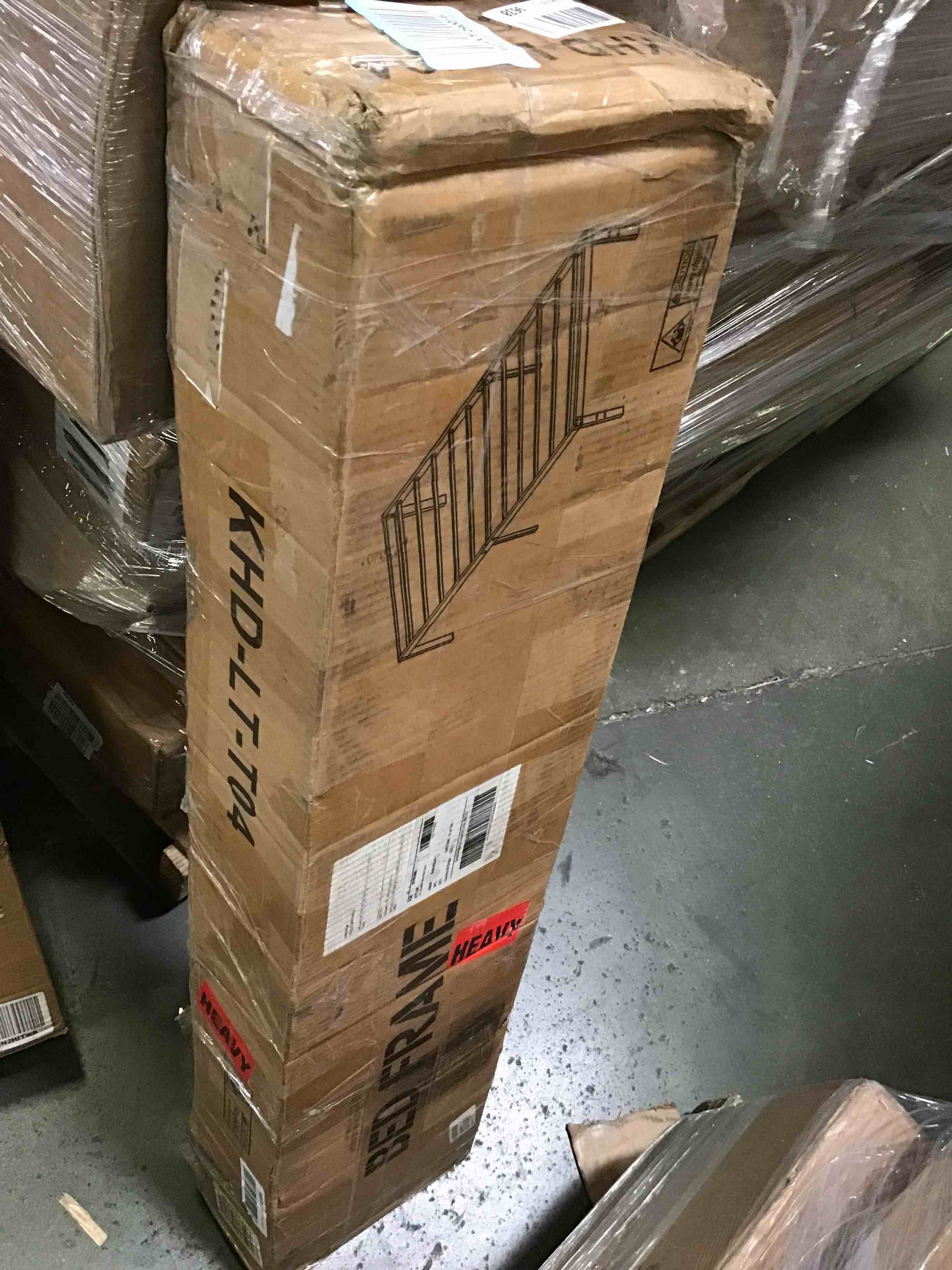 https://s3.amazonaws.com/lotting-images-prod/bidfta/BLU5238406_1694549200731.jpeg