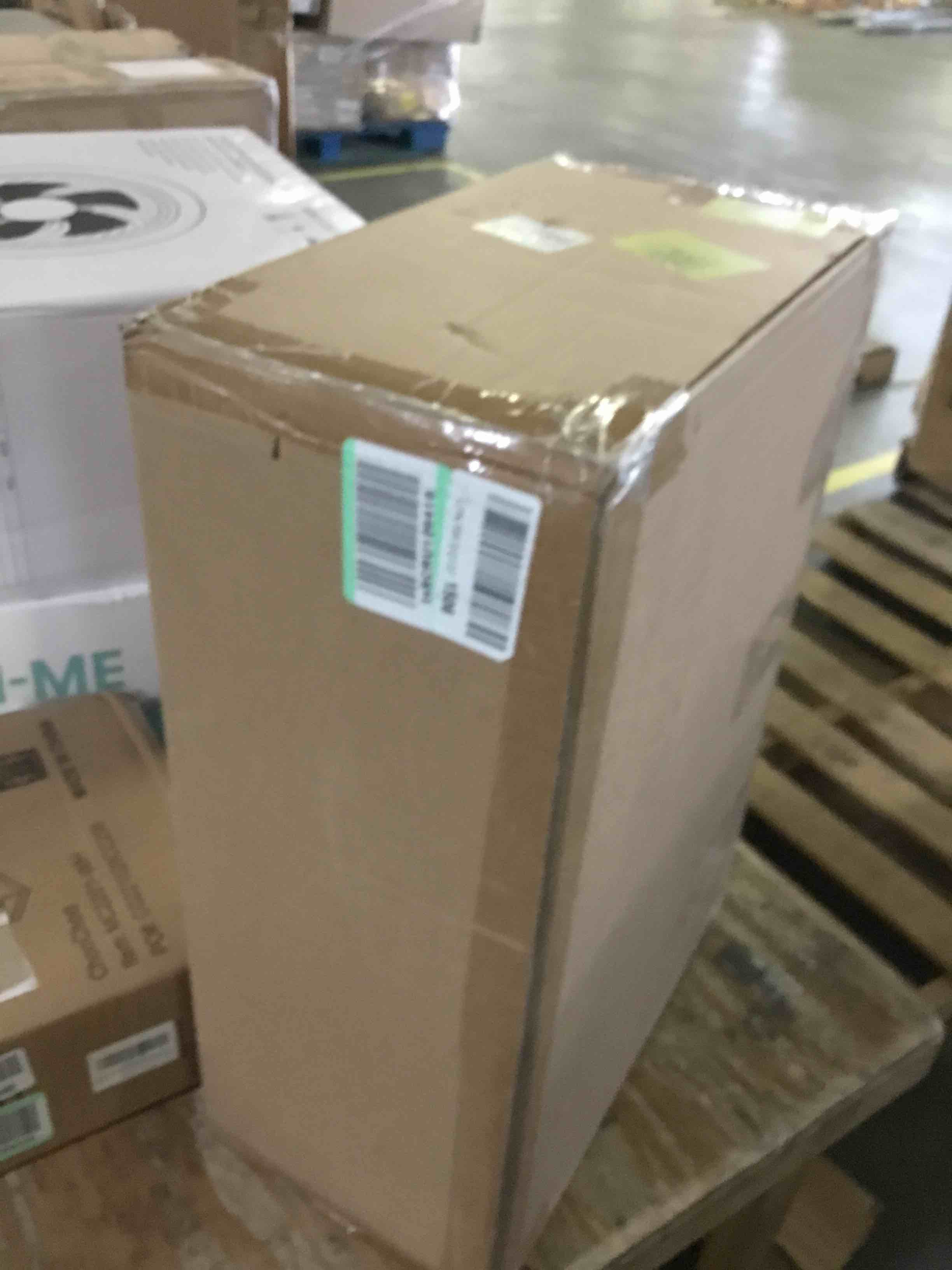 https://s3.amazonaws.com/lotting-images-prod/bidfta/BLU5238745_1692820420772.jpeg