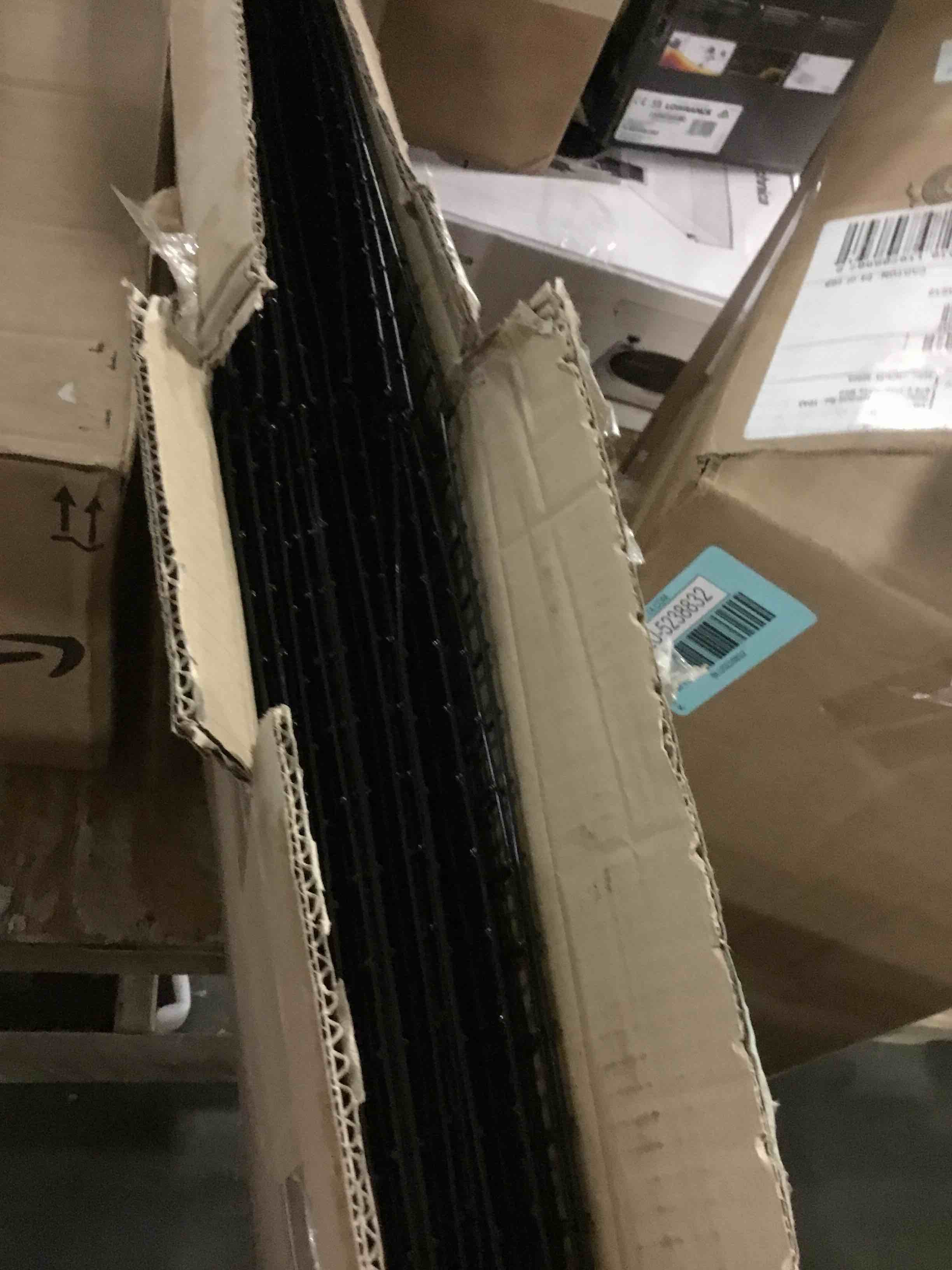 https://s3.amazonaws.com/lotting-images-prod/bidfta/BLU5238833_1692884971241.jpeg