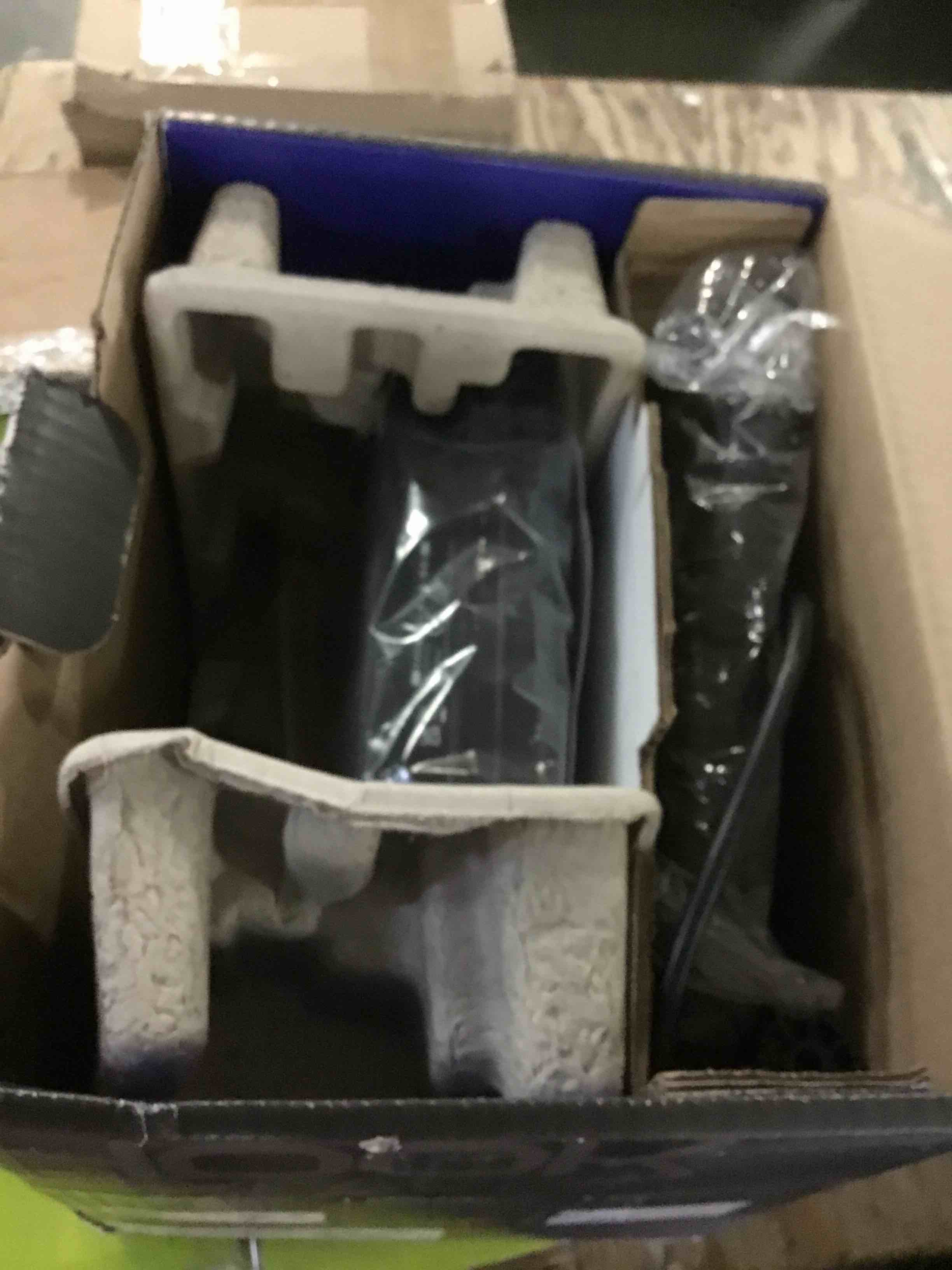 https://s3.amazonaws.com/lotting-images-prod/bidfta/BLU5238839_1692886890588.jpeg