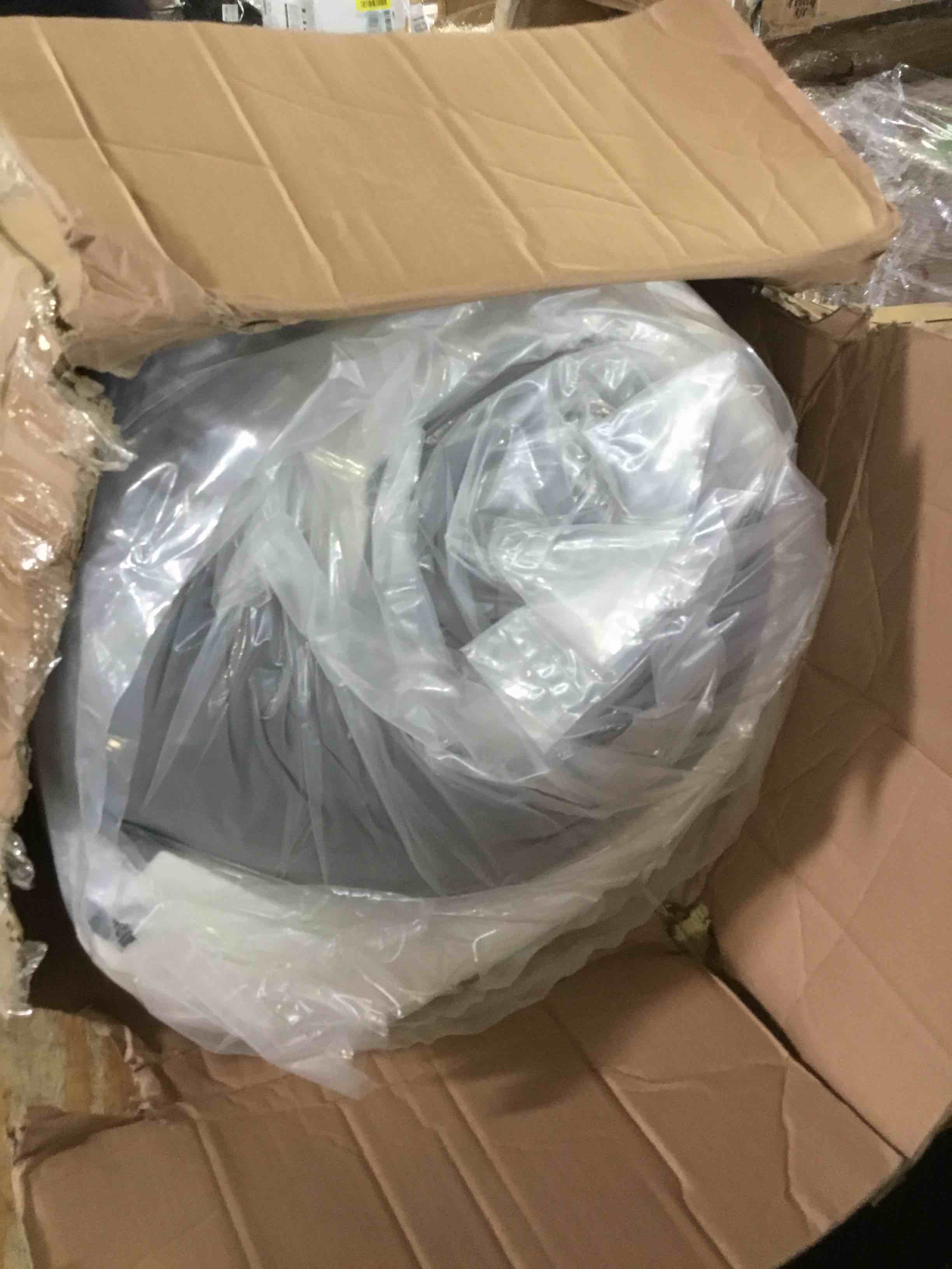 https://s3.amazonaws.com/lotting-images-prod/bidfta/BLU5238884_1692893674965.jpeg