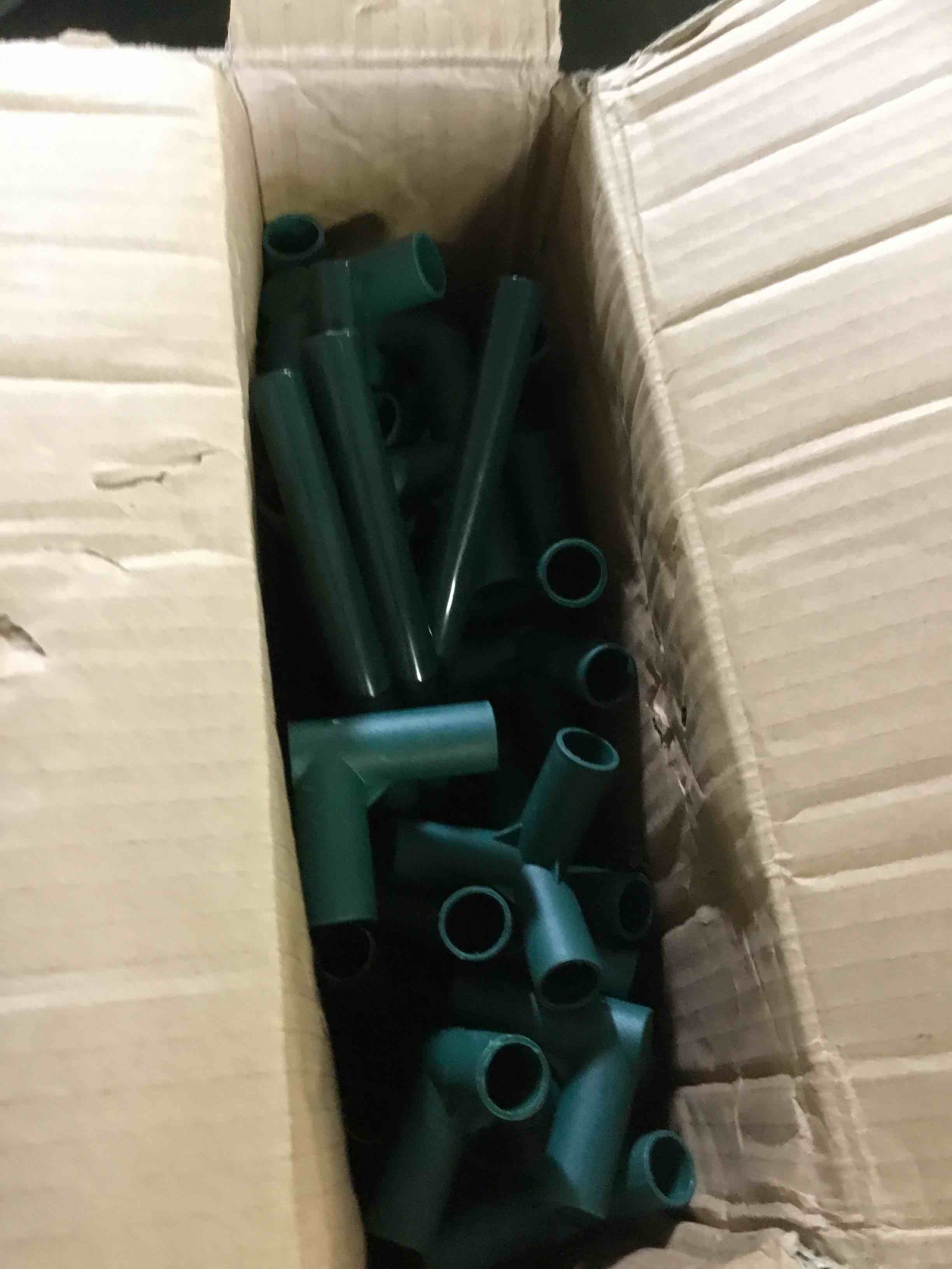 https://s3.amazonaws.com/lotting-images-prod/bidfta/BLU5238924_1692901207450.jpeg