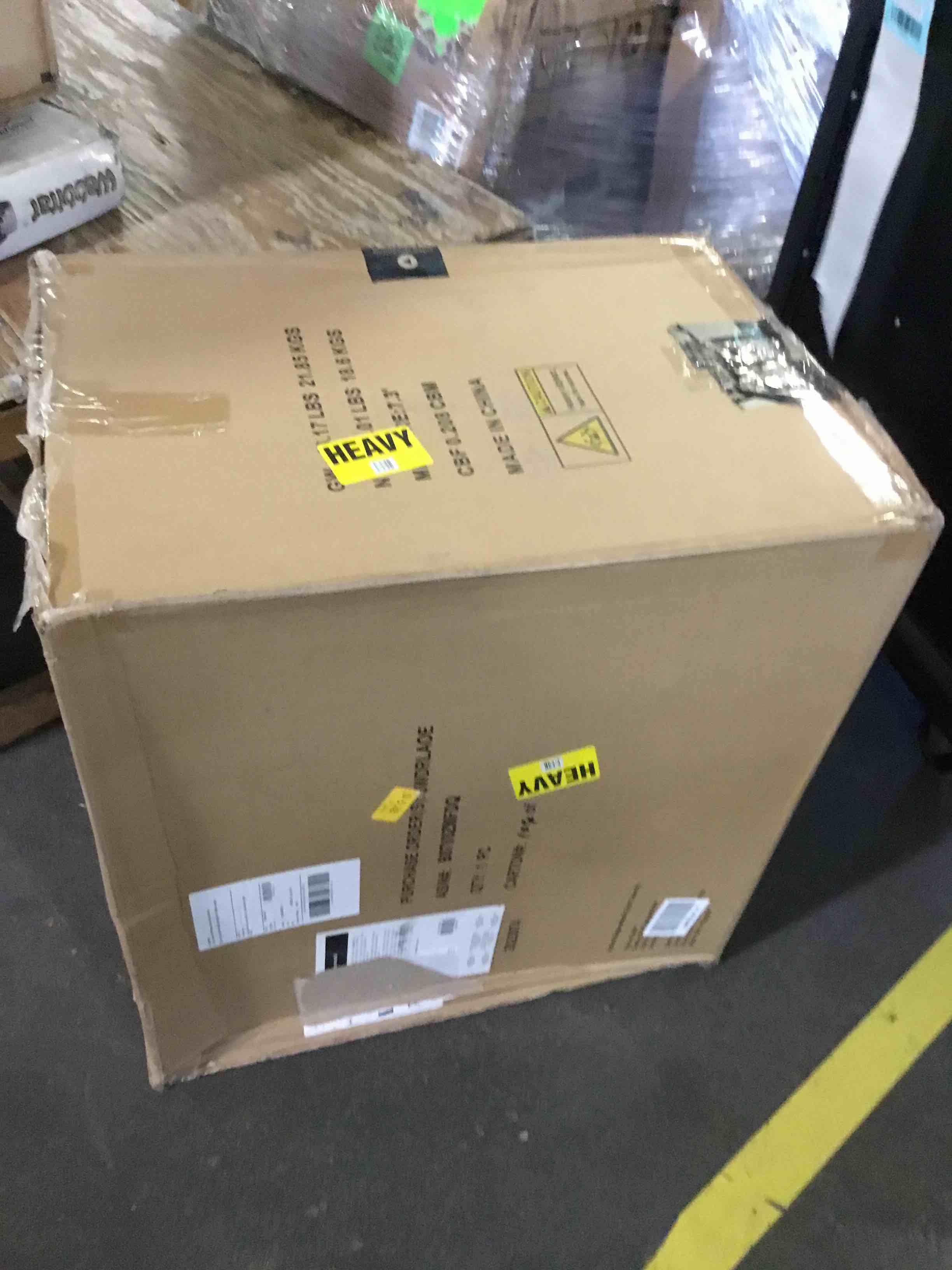 https://s3.amazonaws.com/lotting-images-prod/bidfta/BLU5239496_1693411050511.jpeg