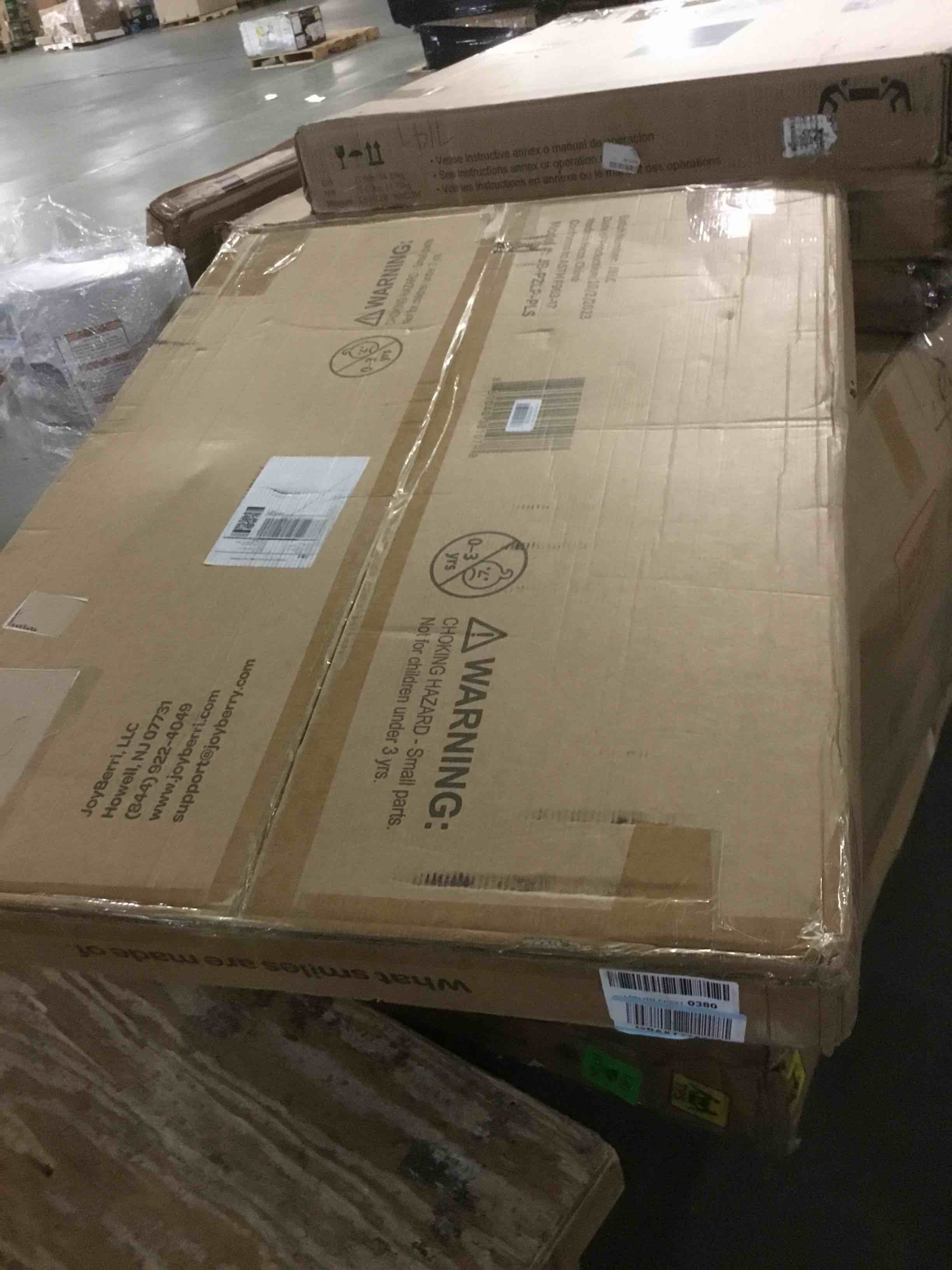 https://s3.amazonaws.com/lotting-images-prod/bidfta/BLU5239852_1693911636326.jpeg
