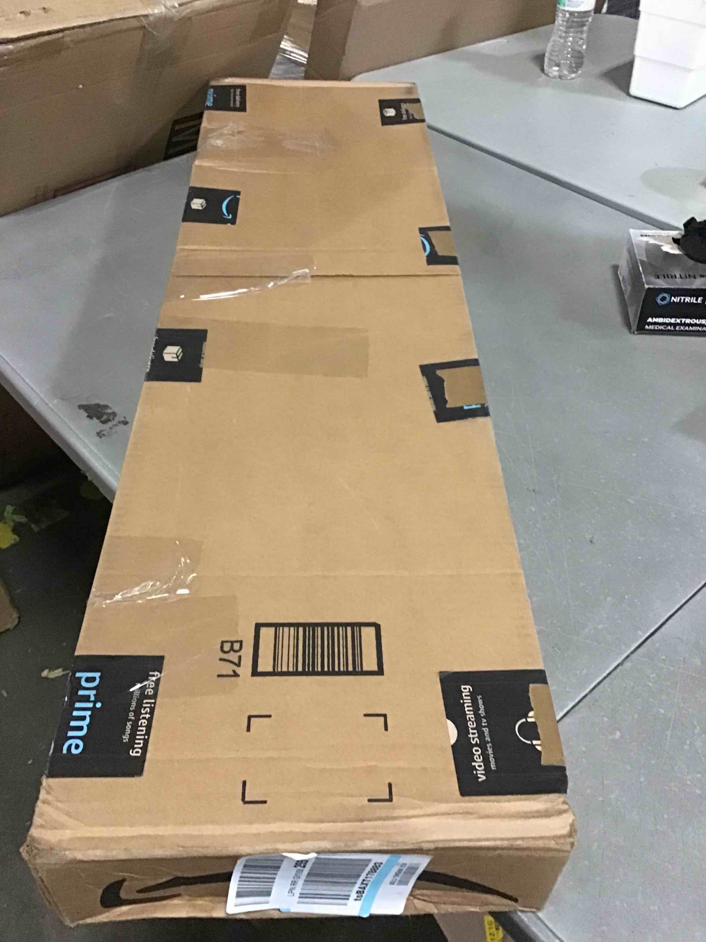 https://s3.amazonaws.com/lotting-images-prod/bidfta/BLU5251965_1701098438633.jpeg