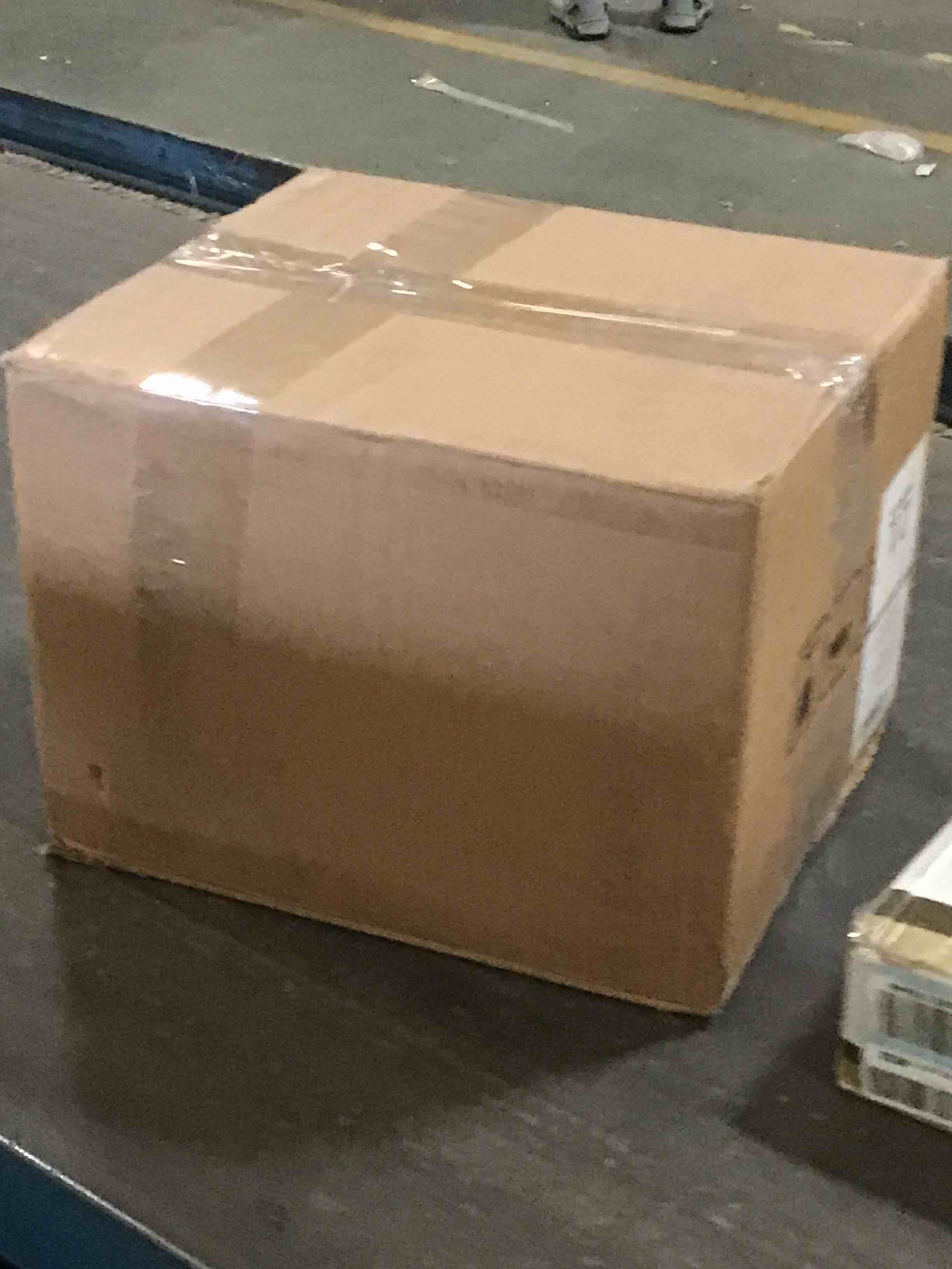 https://s3.amazonaws.com/lotting-images-prod/bidfta/BLU5252445_1701285238553.jpeg