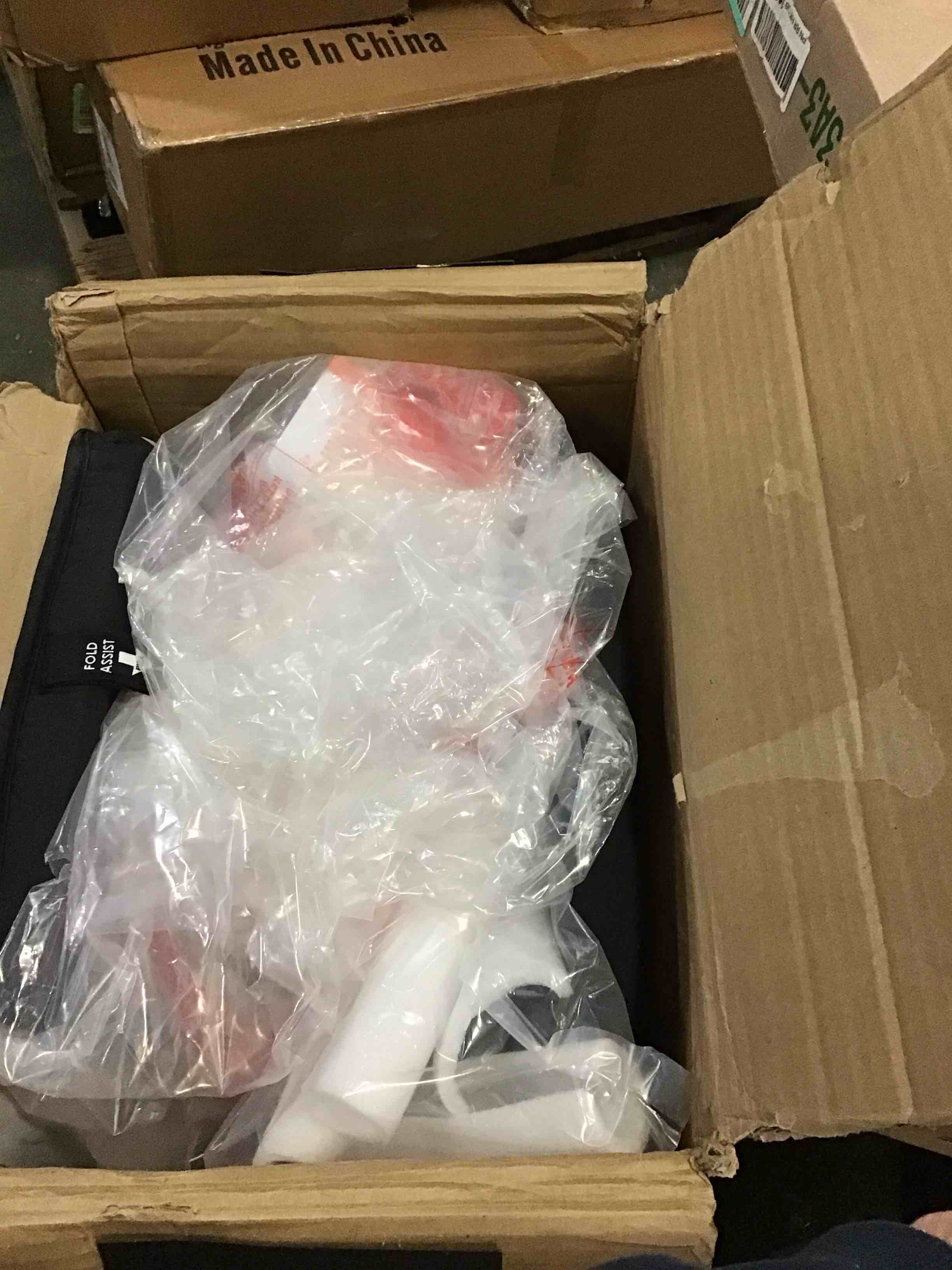 https://s3.amazonaws.com/lotting-images-prod/bidfta/BLU5253533_1701096985049.jpeg