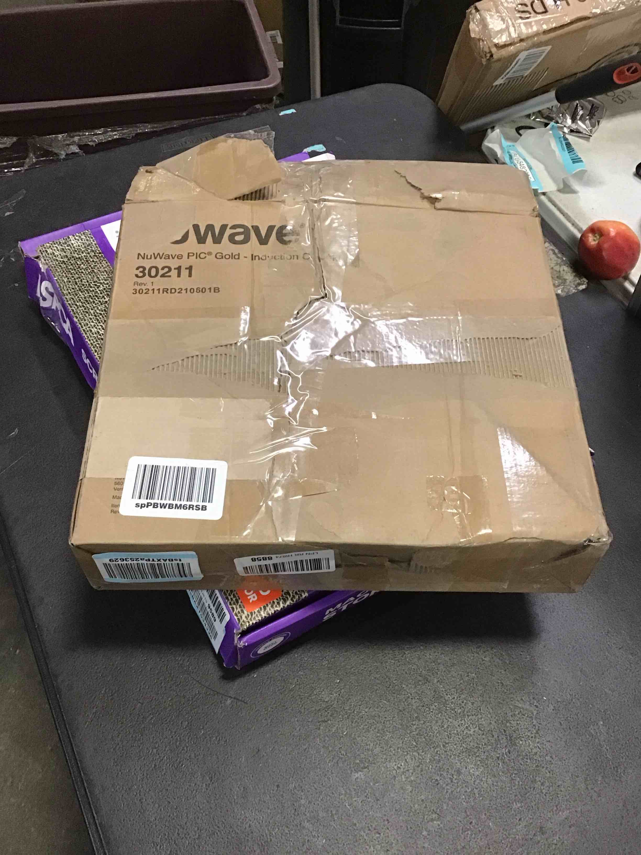 https://s3.amazonaws.com/lotting-images-prod/bidfta/BLU5253610_1701109603916.jpeg