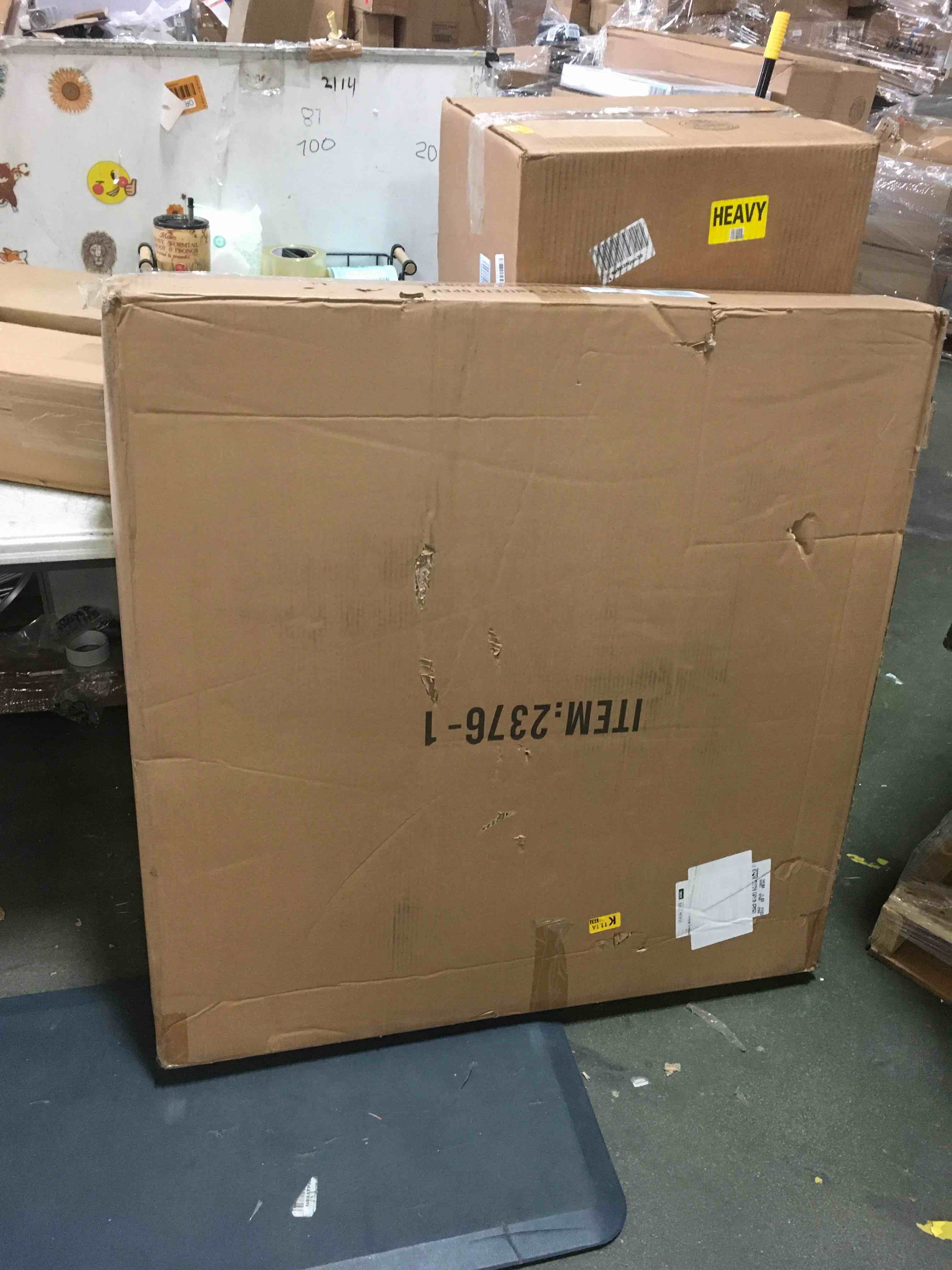 https://s3.amazonaws.com/lotting-images-prod/bidfta/BLU5254134_1701362161439.jpeg