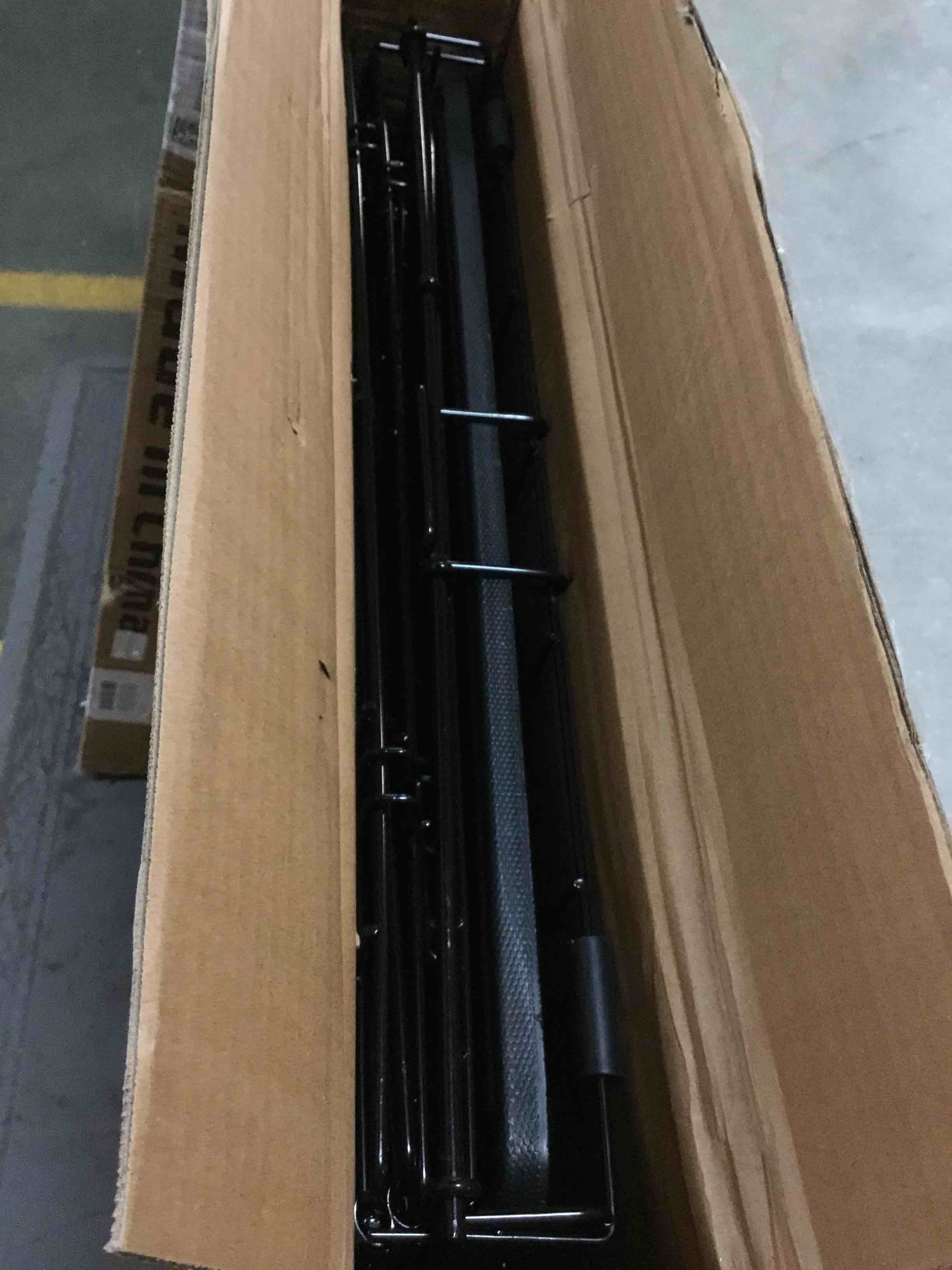 https://s3.amazonaws.com/lotting-images-prod/bidfta/BLU5254584_1701717235320.jpeg