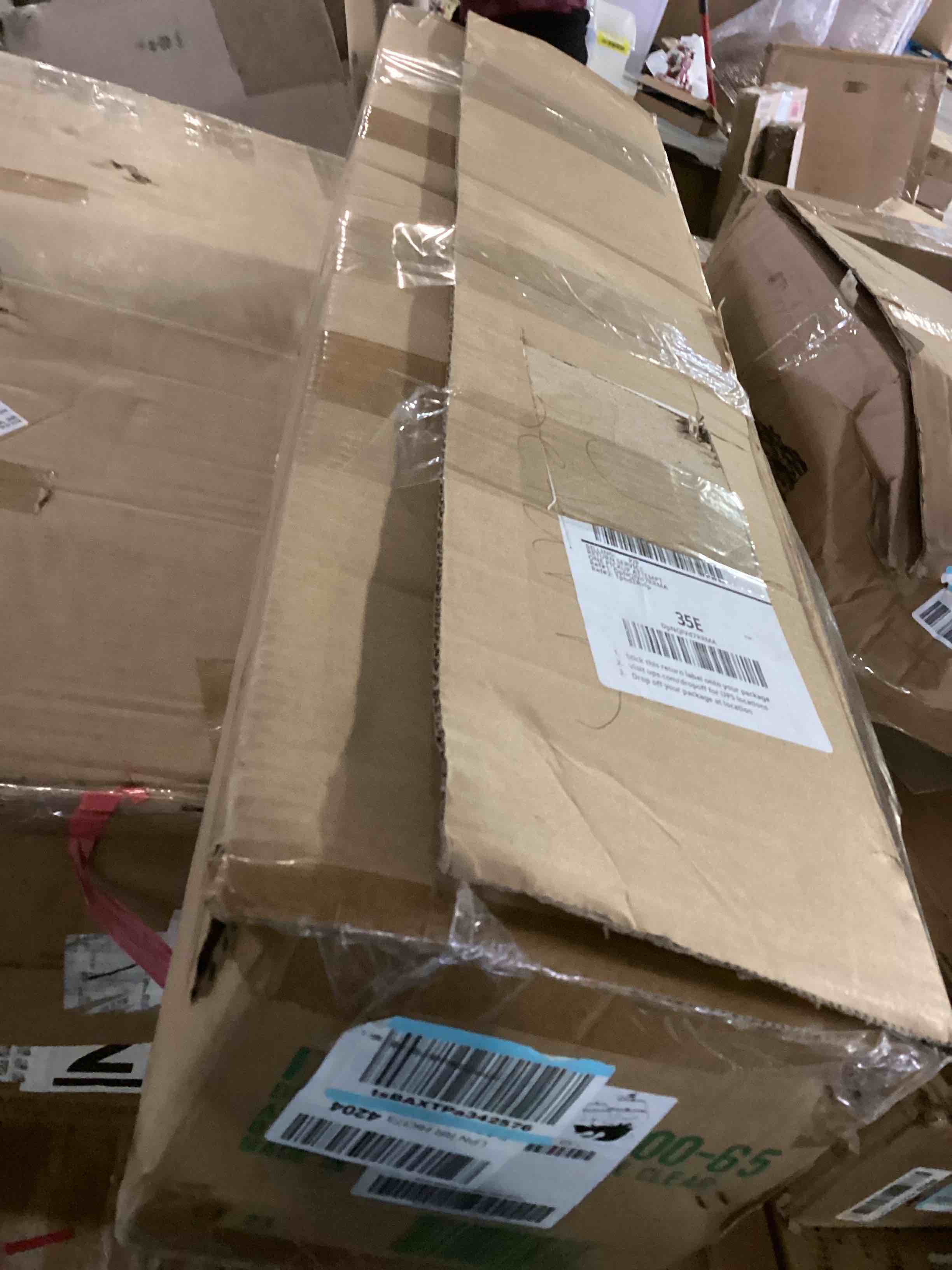 https://s3.amazonaws.com/lotting-images-prod/bidfta/BLU5255966_1701716270997.jpeg