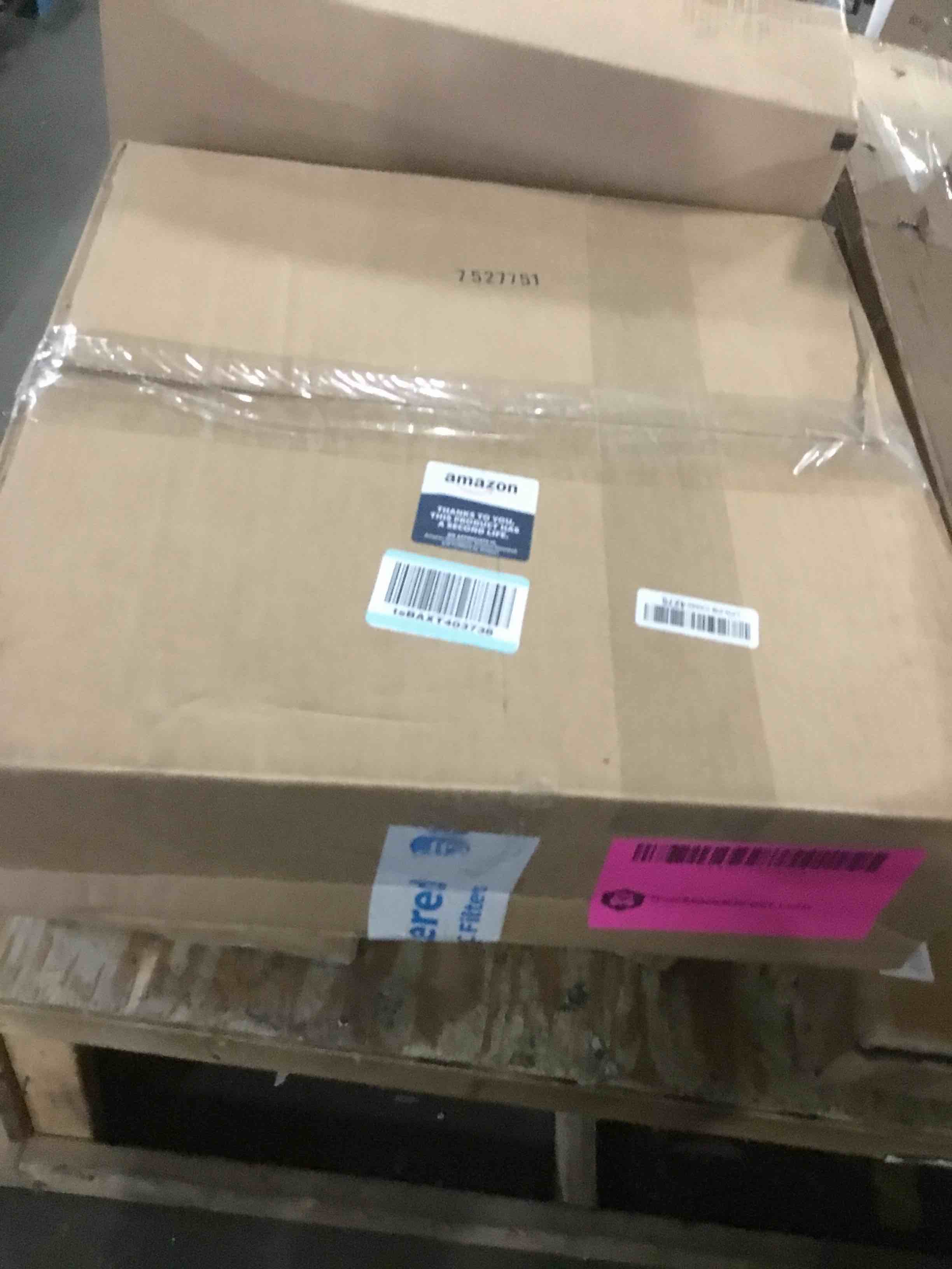 https://s3.amazonaws.com/lotting-images-prod/bidfta/BLU5256045_1701785340320.jpeg