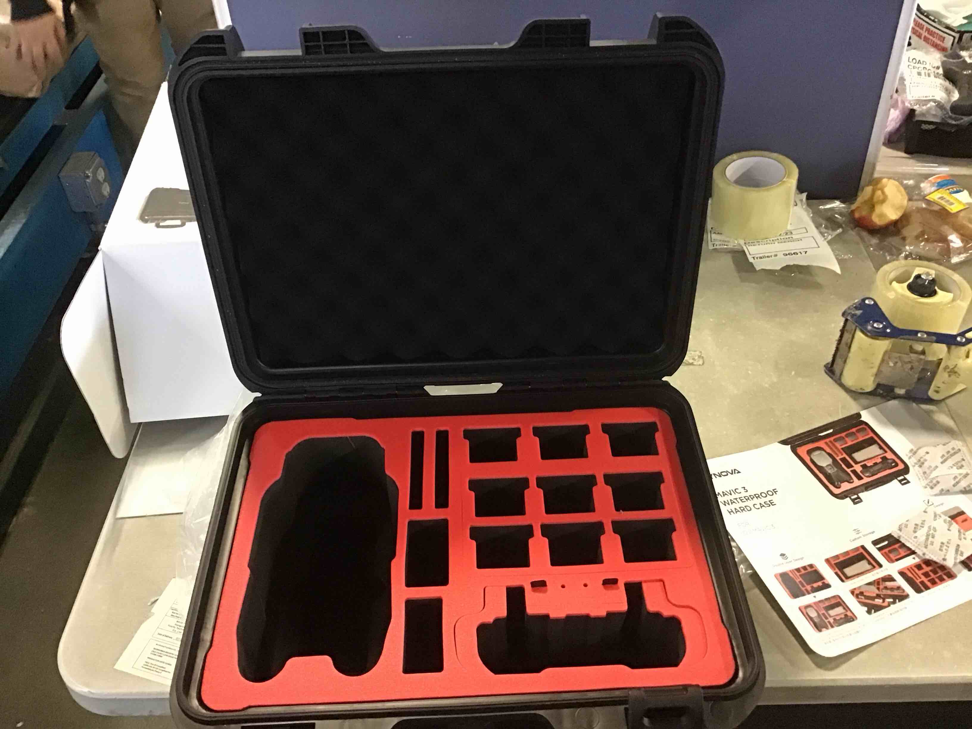 CYNOVA DJI Air 3 Waterproof Hard Case - Secure Carrying Bag for Dji Air 3 Fly More Combo Drone Accessories - Sturdy and Water-resistant Storage Solution for Ultimate Protection