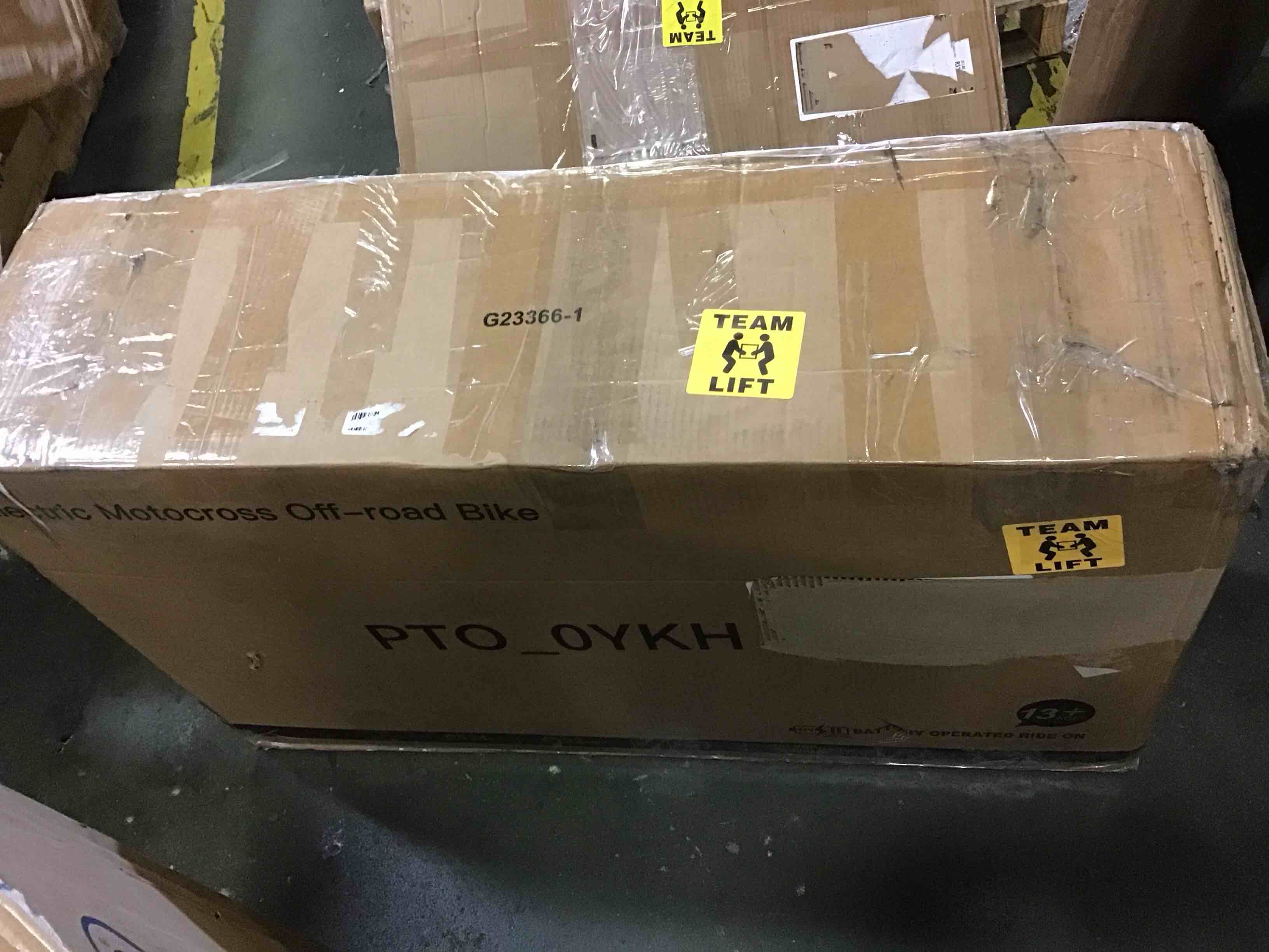 https://s3.amazonaws.com/lotting-images-prod/bidfta/BLU5259840_1701269505987.jpeg