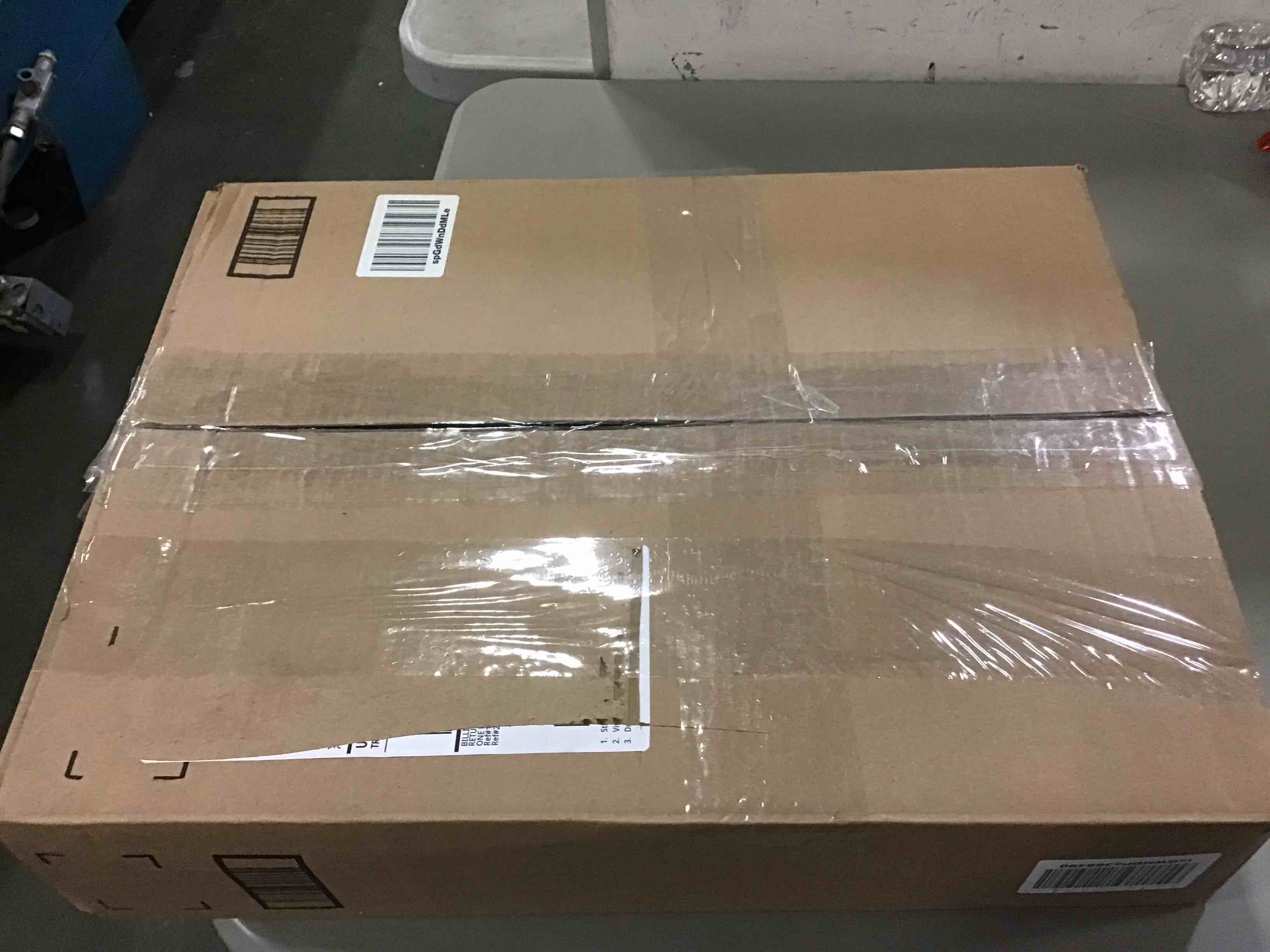 https://s3.amazonaws.com/lotting-images-prod/bidfta/BLU5259990_1701351277517.jpeg