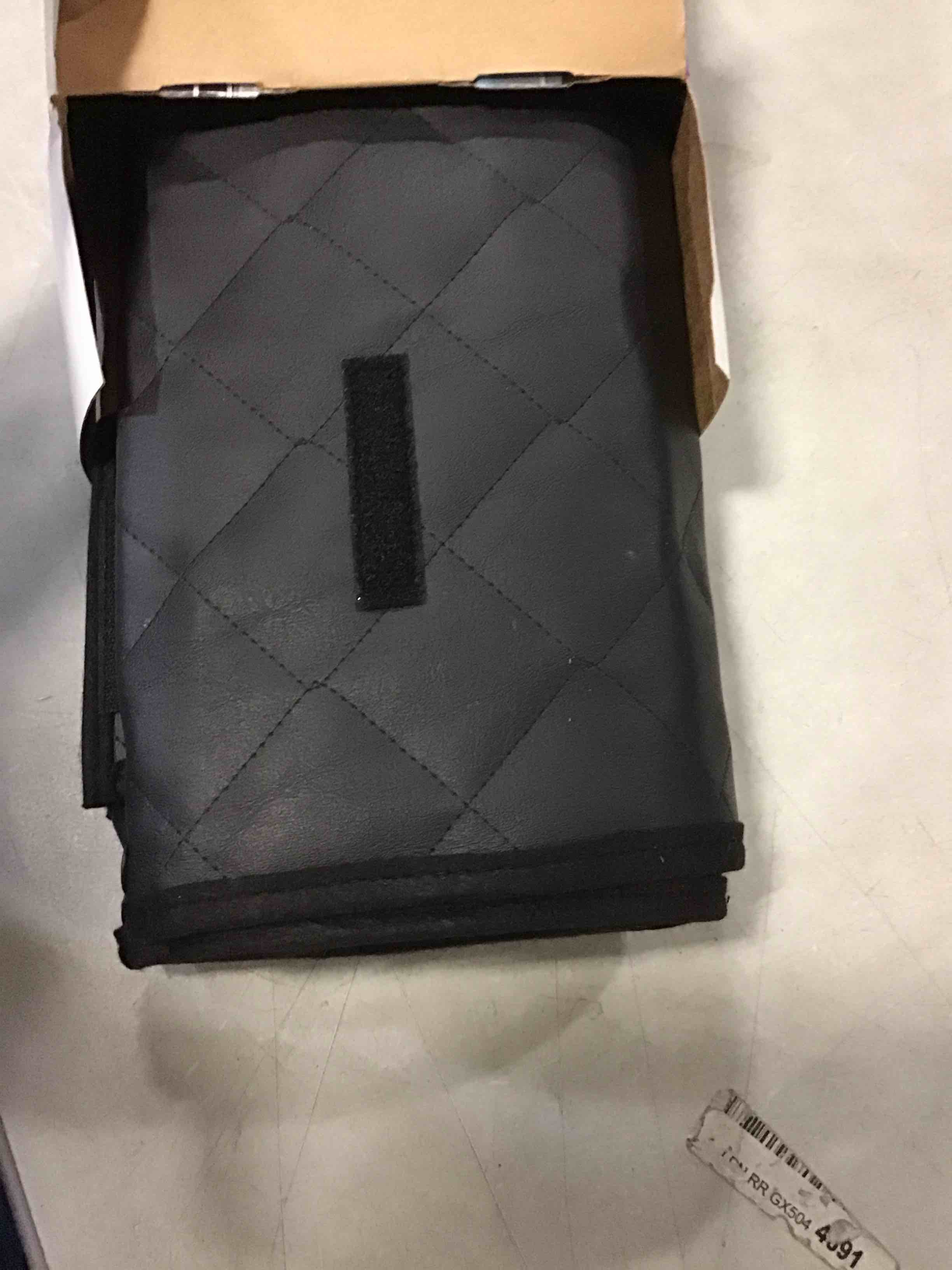 https://s3.amazonaws.com/lotting-images-prod/bidfta/BLU5260518_1701709753024.jpeg