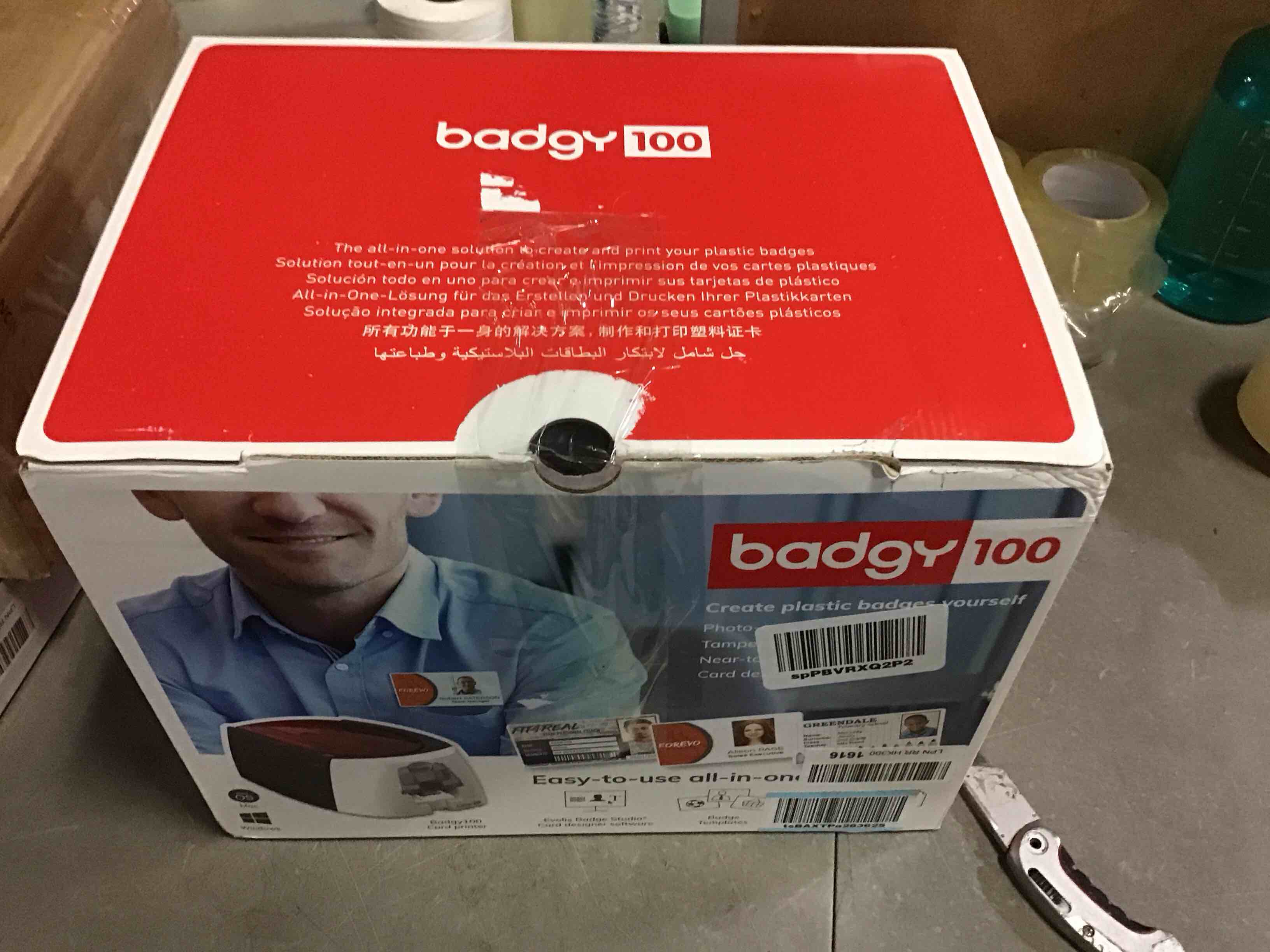 https://s3.amazonaws.com/lotting-images-prod/bidfta/BLU5260647_1701782416991.jpeg