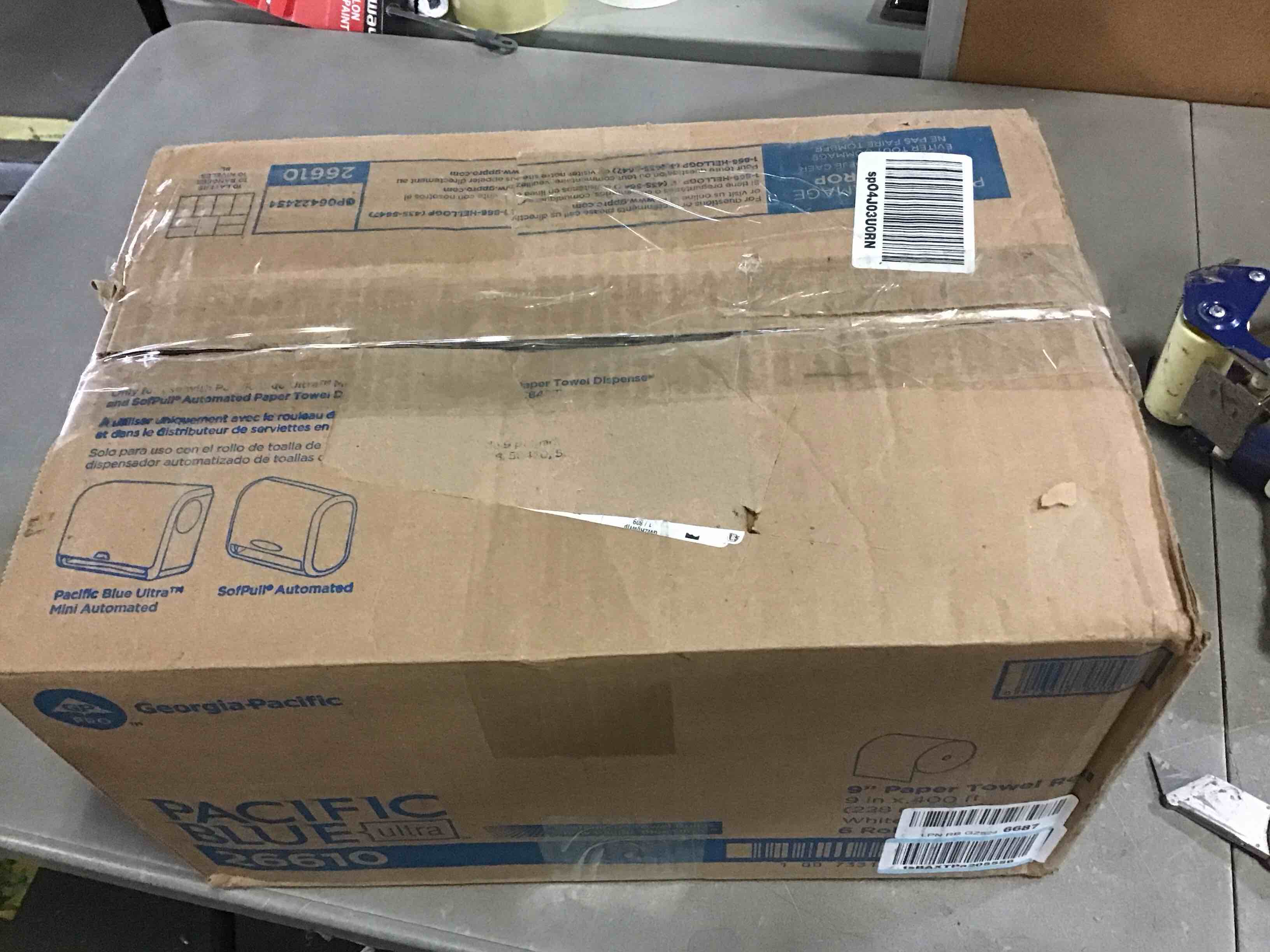 https://s3.amazonaws.com/lotting-images-prod/bidfta/BLU5260792_1701802092757.jpeg