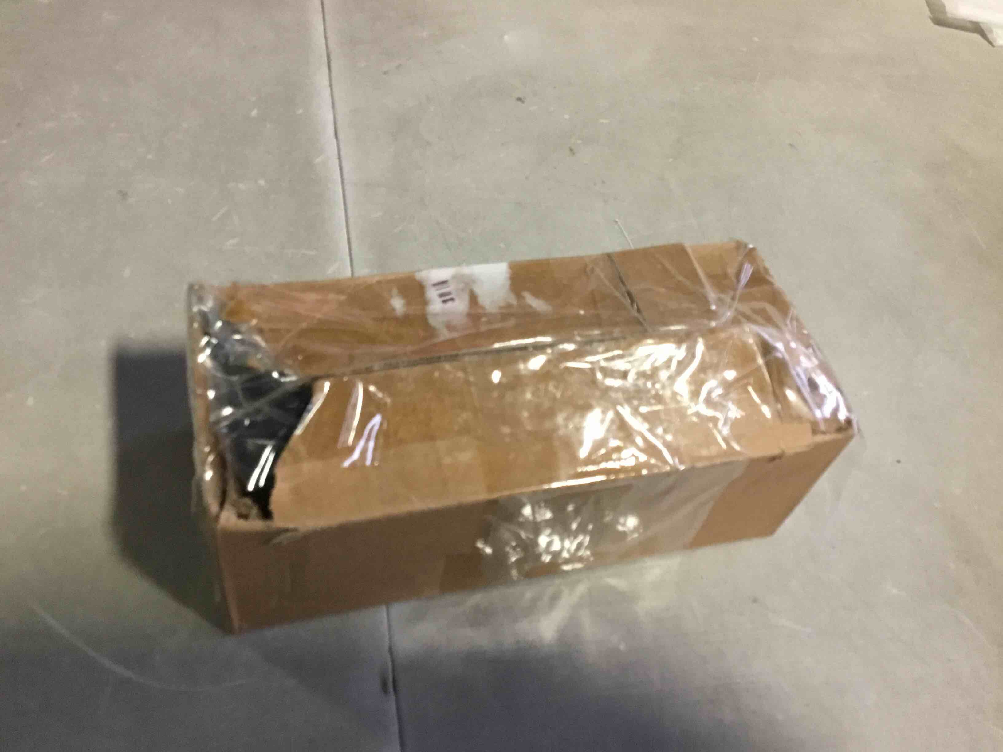 https://s3.amazonaws.com/lotting-images-prod/bidfta/BLU5263301_1701092974847.jpeg
