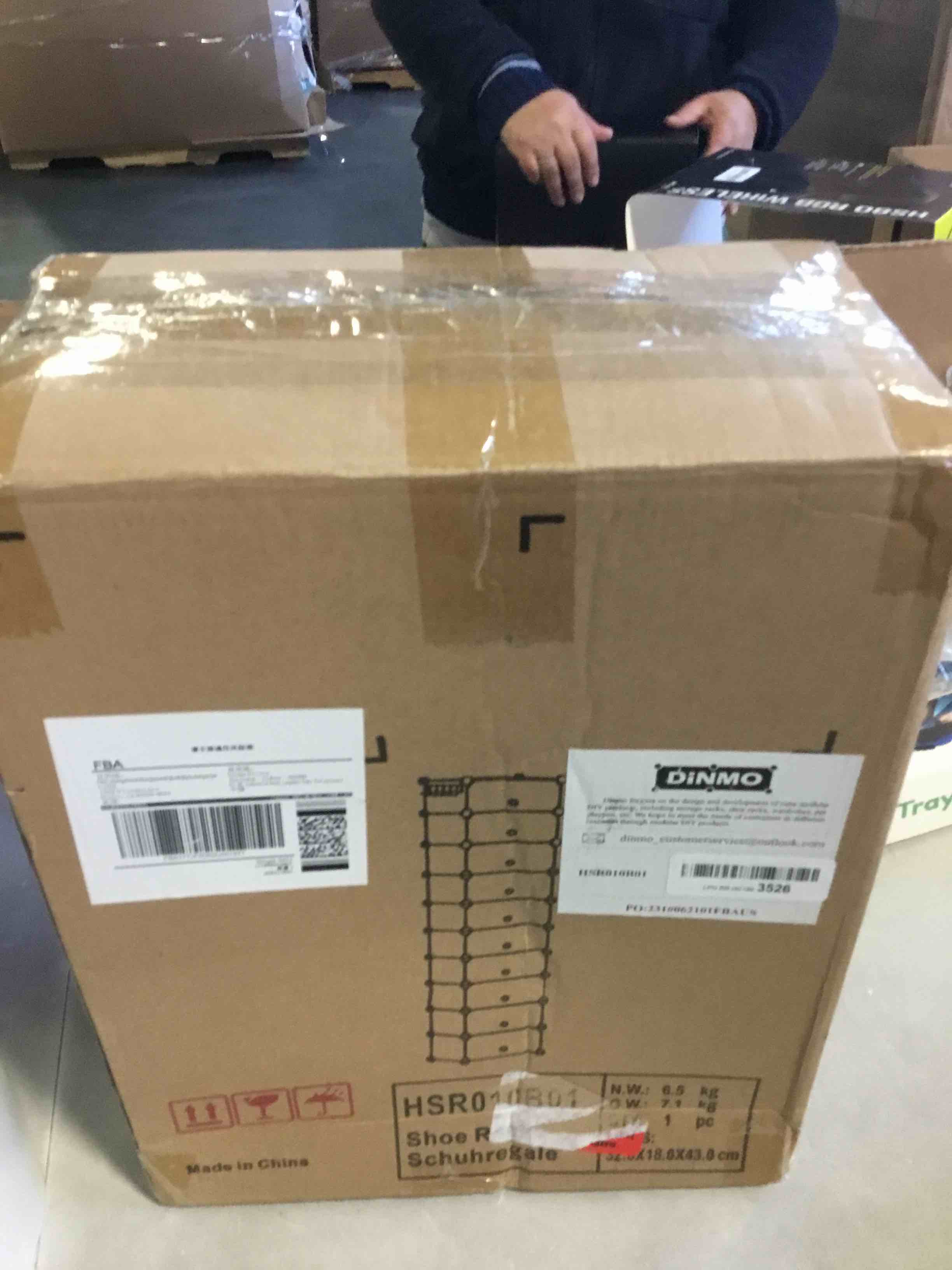 https://s3.amazonaws.com/lotting-images-prod/bidfta/BLU5263754_1701177755805.jpeg